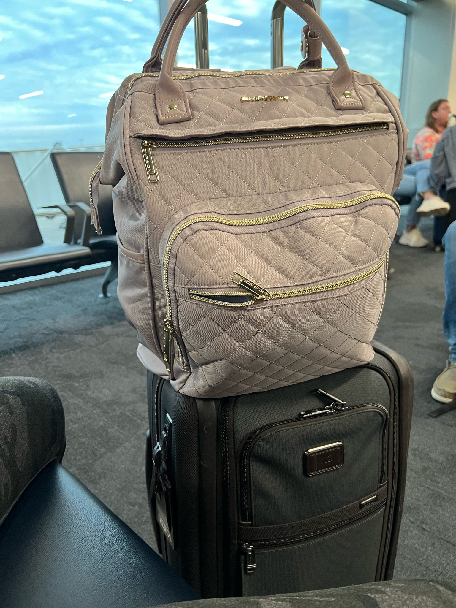 Favorite carry on travel essentials

#LTKtravel #LTKSeasonal #LTKitbag