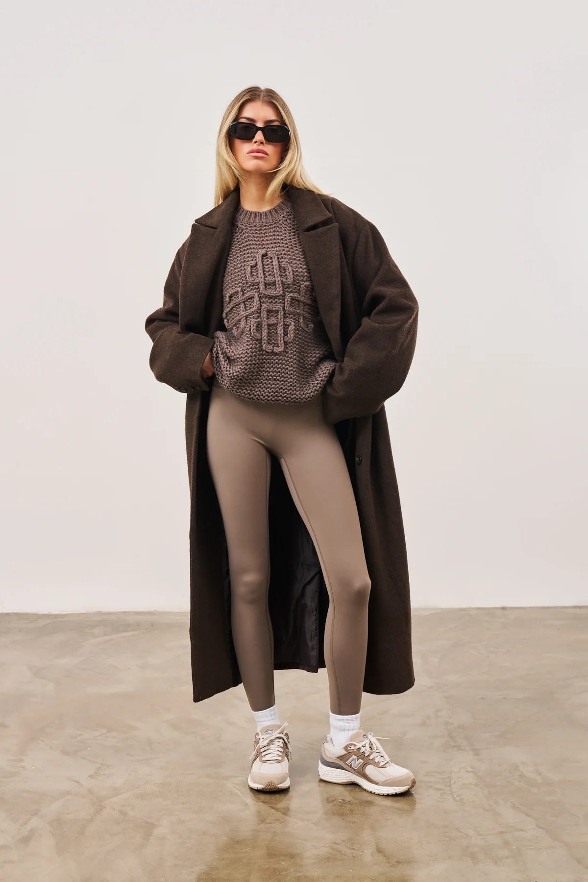 EMBLEM OVERSIZED KNIT JUMPER - COCOA | The Couture Club