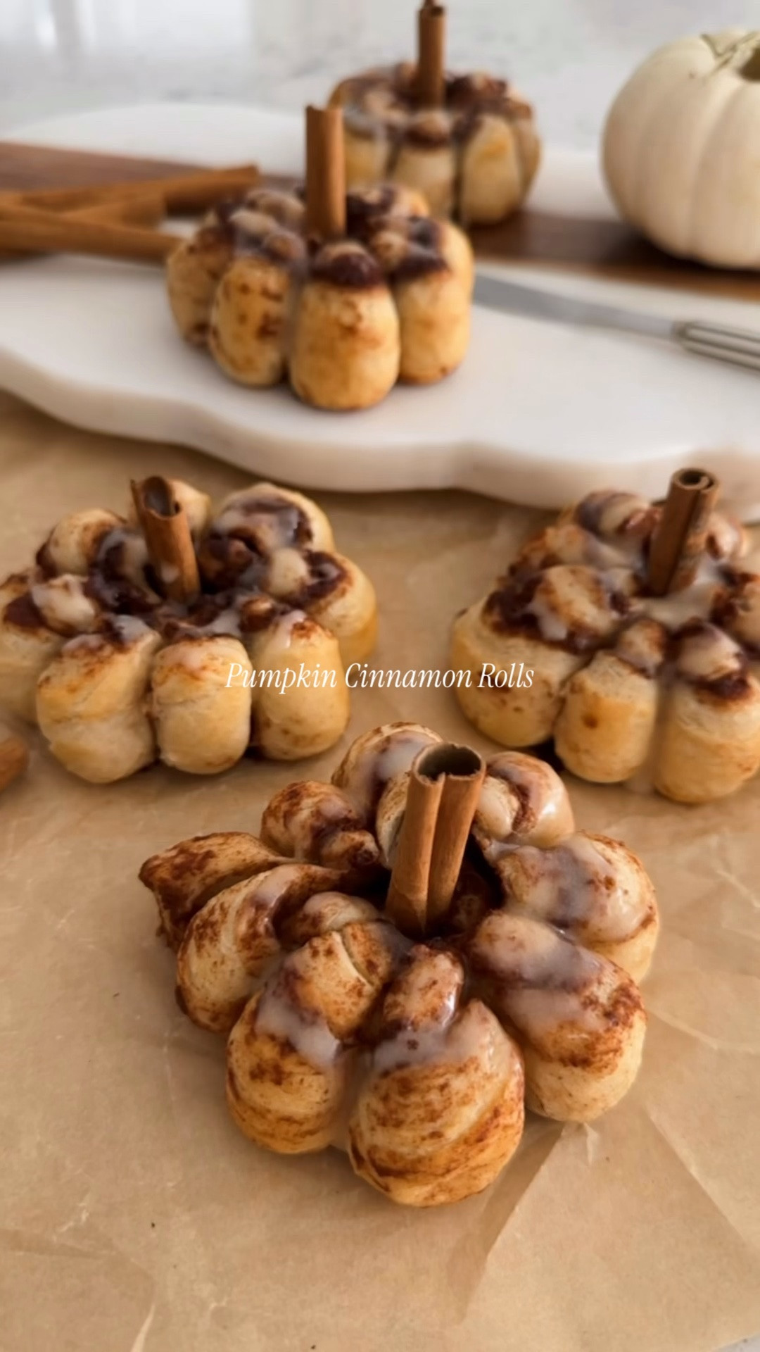 Pumpkin cinnamon rolls 🎃 Here is the bakers twine and cinnamon sticks you will need.

#LTKSeasonal #LTKHome