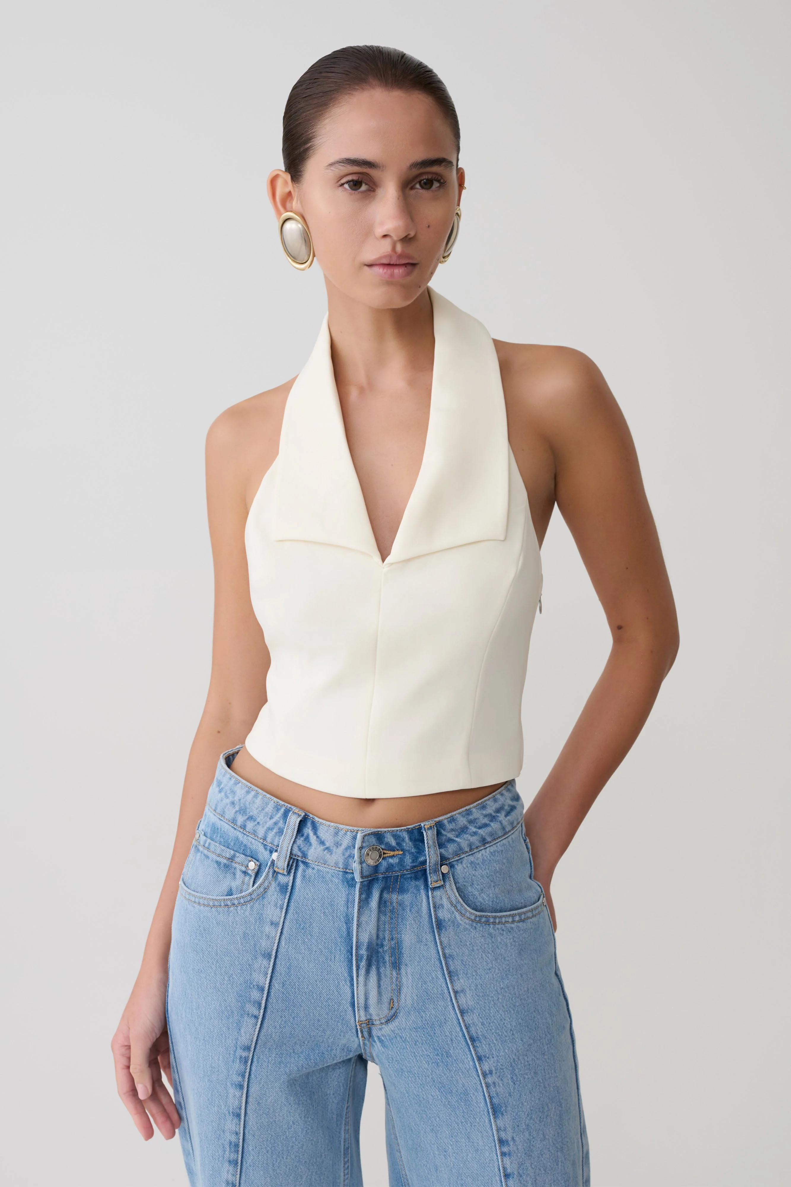 Collared Sleeveless Halter Top - Ivory | MESHKI US