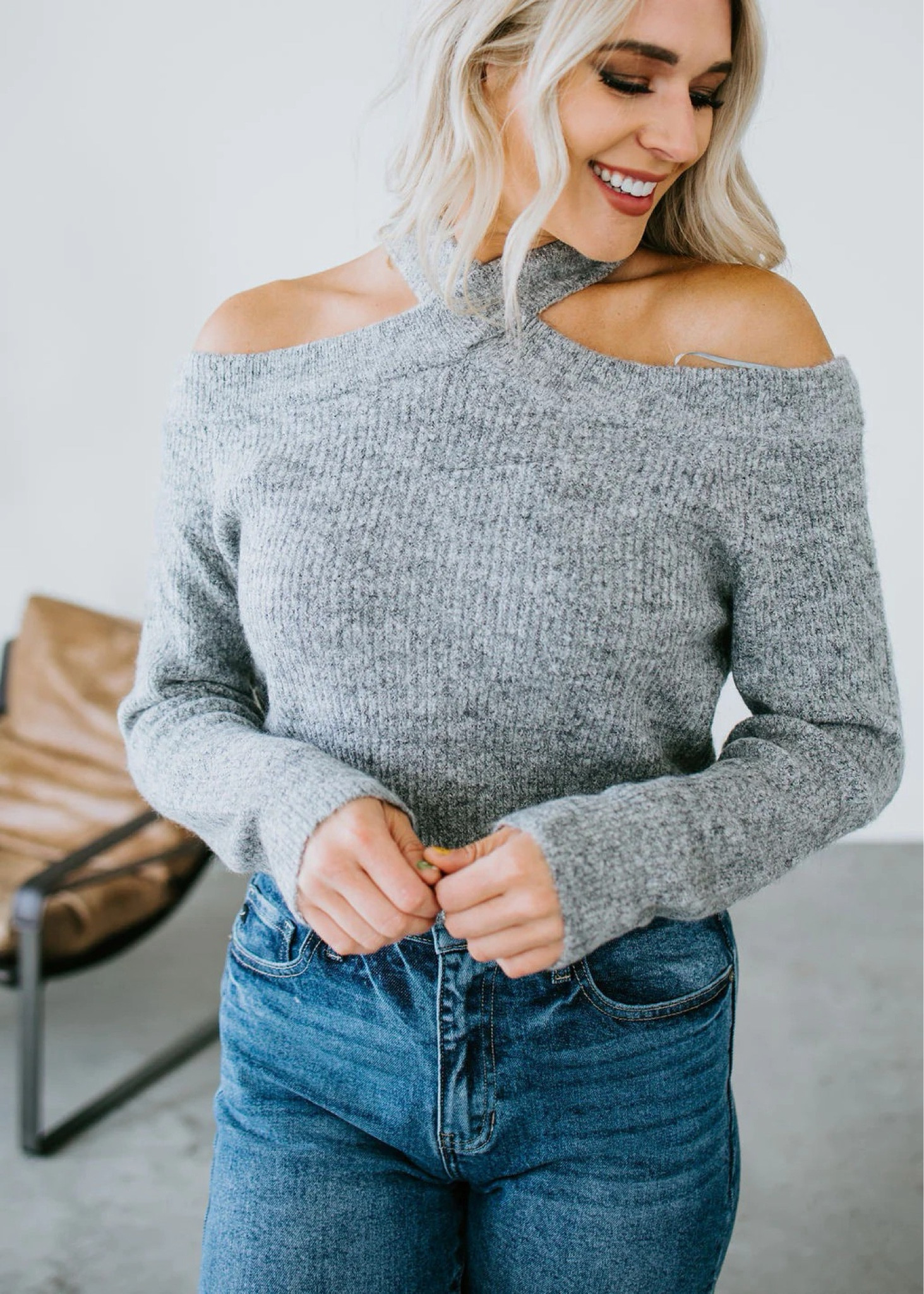 I’m obsessed with this knit sweater from Lauriebelles!

Fall vibes / cozy / affordable / casual / fall outfits / teacher outfit / fall outfit / neutrals 

#LTKworkwear #LTKBacktoSchool #LTKFind