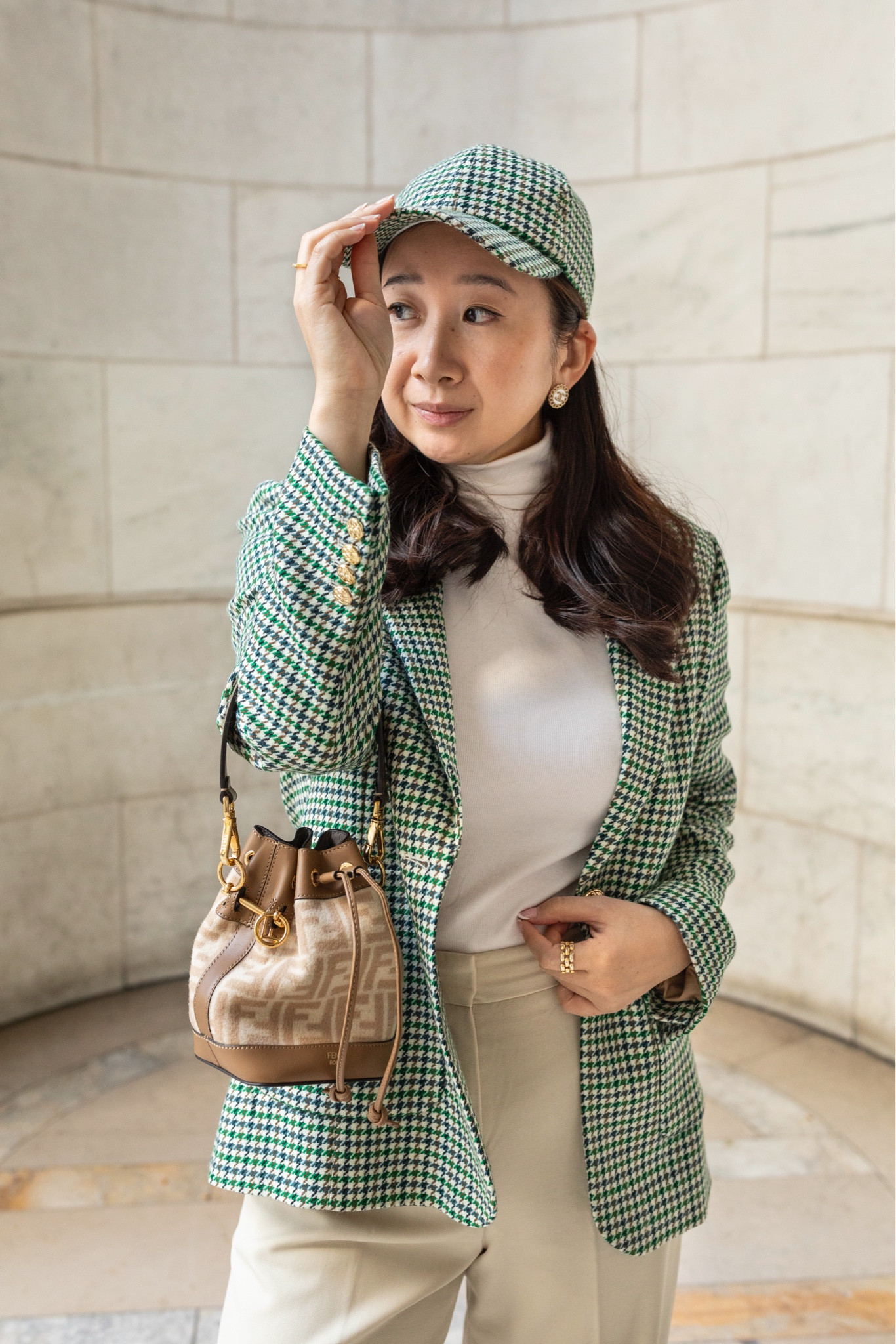 Matching cap and blazer moment ✨ 