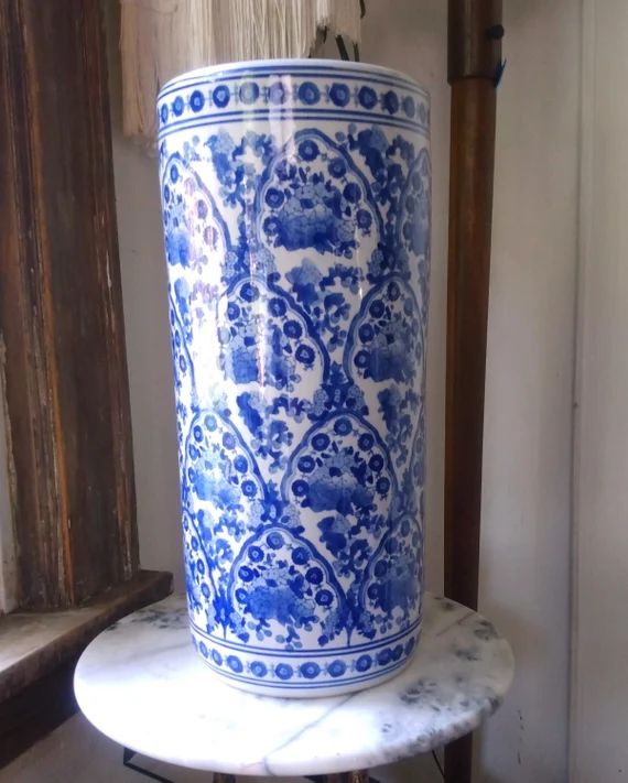 VINTAGE Oriental Vase or Umbrella Stand Asian Style - Etsy | Etsy (US)