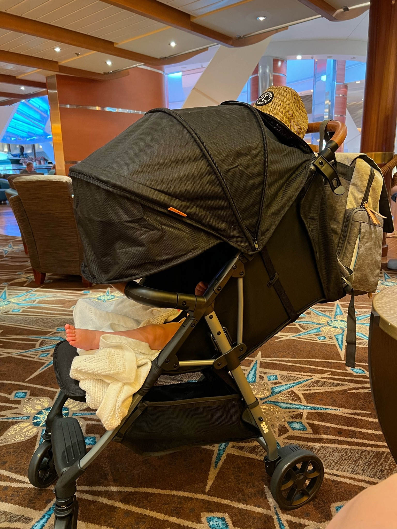 Best travel stroller EVER 

#LTKtravel #LTKbaby #LTKbump