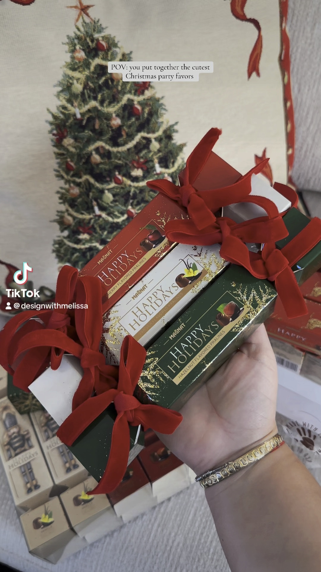 Although I got these candy boxes from home goods you can also do this Christmas Chocolate Gift Bix DIY at home with items from amazon!! Perfect touch for your guests on Christmas Day!! Super easy, affordable, and thoughtful! 

#LTKSeasonal #LTKHoliday #LTKGiftGuide
