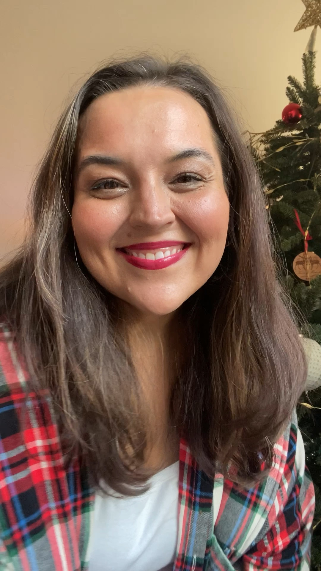 I *love* dressing festively but hate filling my closet with things I’ll only wear once or twice a year. Fun accessories like this headband are perfect and budget friendly! Mine is old but I’m linking the updated version! 

#LTKfindsunder50 #LTKSeasonal