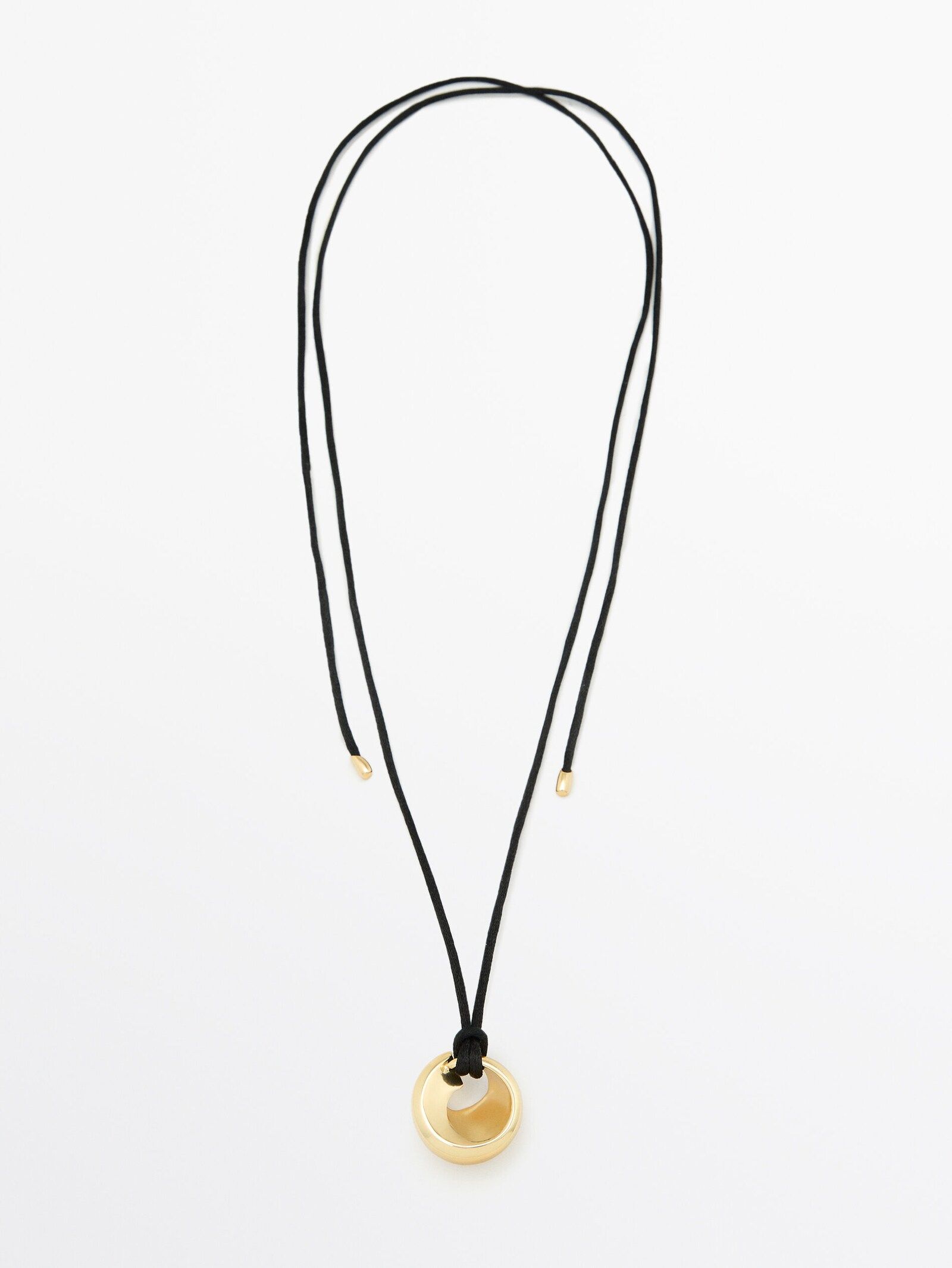 Necklace cord detail circular piece | Massimo Dutti (US)