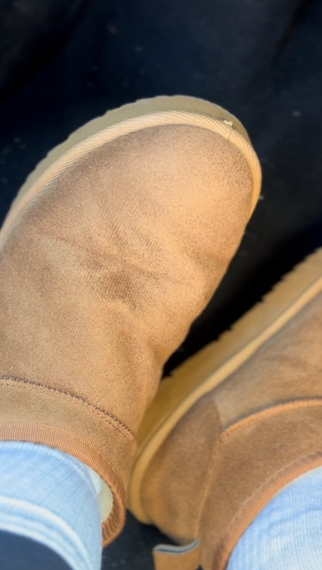 Comfiest boots you will ever own! My first pair lasted me 4 years! Only replaced because I wore them so much, and they were showing it! 😜 #winterboots #comfyshoes #trendingshoes #anklebooties 

#LTKSeasonal #LTKStyleTip #LTKActive