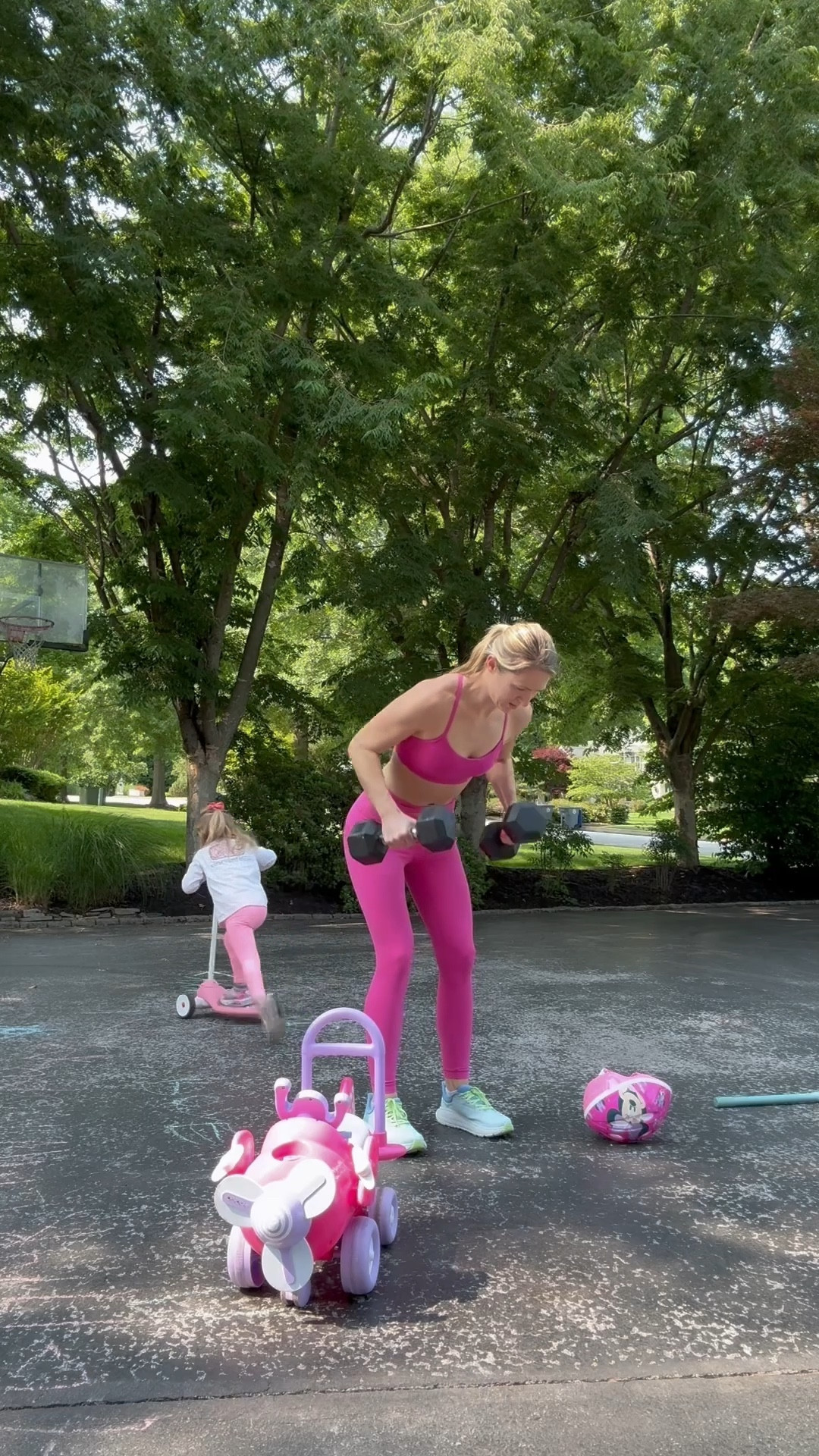 Moms can workout too

#LTKFindsUnder50 #LTKStyleTip #LTKActive