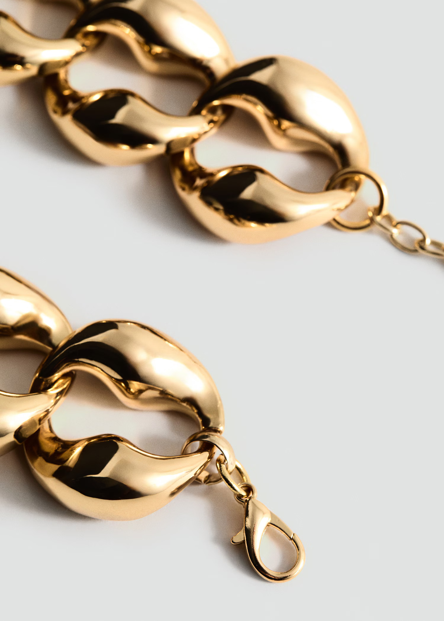 Pendant with rhinestone links | Mango (US/MX/AU)