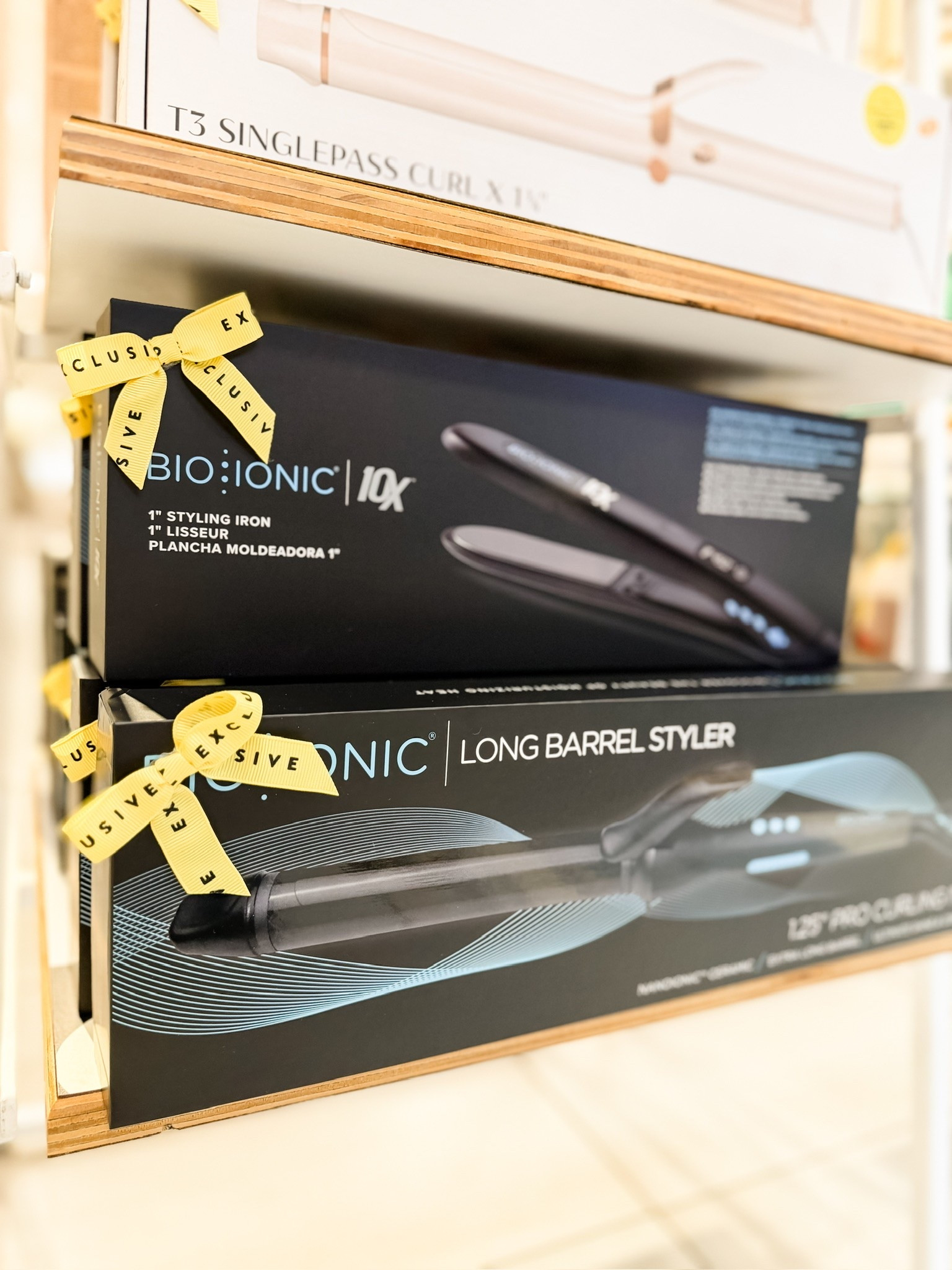 My tried & true for years 👏🏼 run to grab this on sale!

Loverly Grey, Bio Ionic, straightener, flat iron, beauty finds, NSALE, Nordstrom sale, sale alert, curling iron

#LTKSaleAlert #LTKBeauty