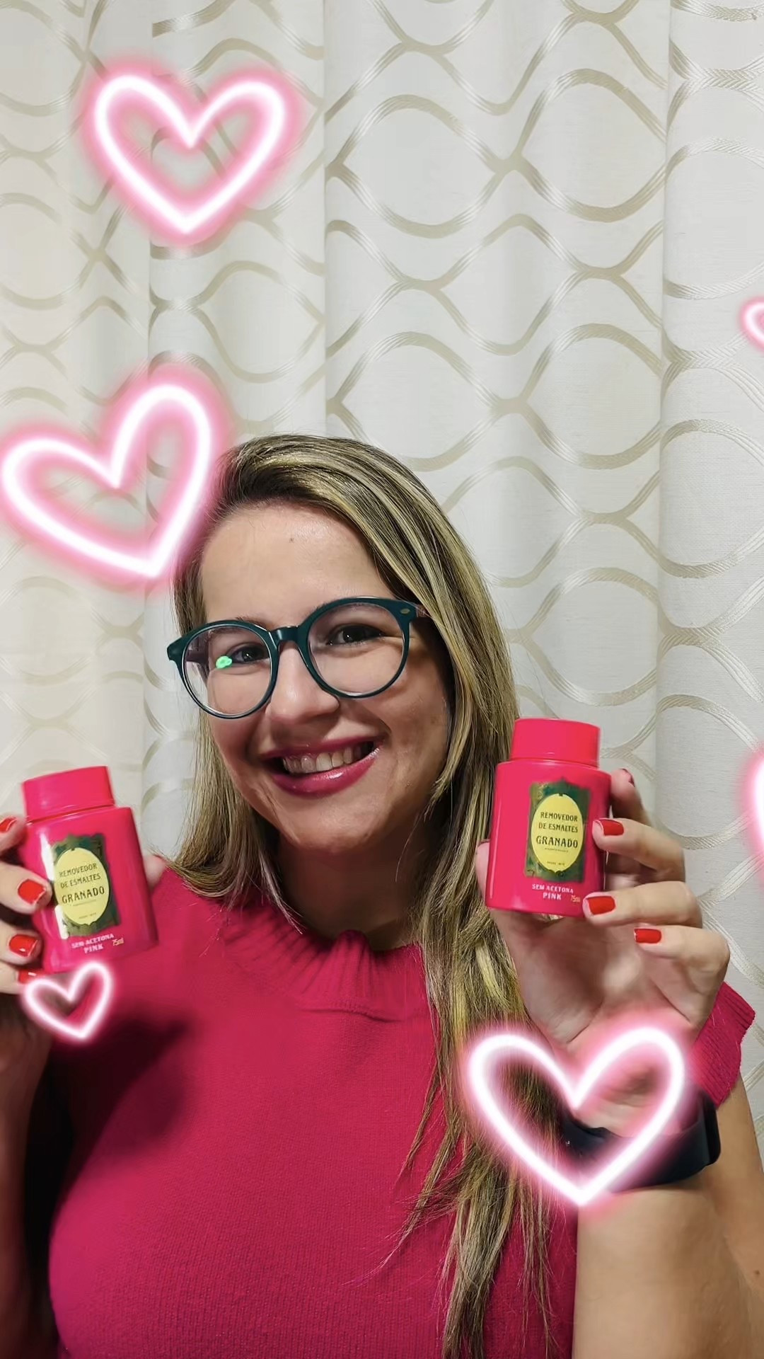 Manicure de milhões em casa com Granado! ✨💅

Sabe aquele aspecto esbranquiçado e seco que a acetona deixa nas unhas? Esquece! Esse removedor da @granado é à base de óleos vegetais, então ele retira o esmalte tratando a unha e a cutícula.

E o combo não fica completo sem a minha queridinha: a Cera Nutritiva. É o fim das cutículas “espetadas”! 💖

✅ Me siga para mais dicas de autocuidado e beleza.

#Granado #UnhasSaudaveis #Autocuidado #dicasdebeleza #ltkstyletip 

#LTKbeleza #LTKpromo #LTKbrasil