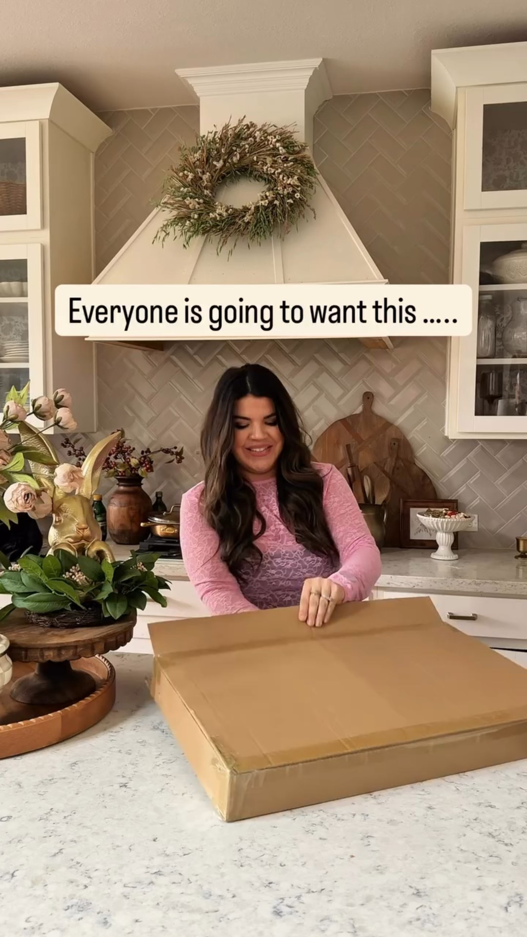 Comment BUNNY for links! This spring decor find is one of those run, don’t walk moments 🐰🤍
A woven bunny tray TWO pack that looks so high-end but is actually affordable and perfect for Easter decorating, spring styling, kitchen island decor, coffee table styling, and entryway decor.
I’m using mine as a centerpiece, a catch-all tray, and even layered on shelves for that Pottery Barn-style spring look everyone loves. The fact that it’s a two pack makes it an instant yes one for now, one to style later (or gift 👀).
These are the kind of seasonal decor finds that sell out every year, so if you’ve been looking for neutral Easter decor, woven home accents, bunny decor that doesn’t feel cheesy, this is it.