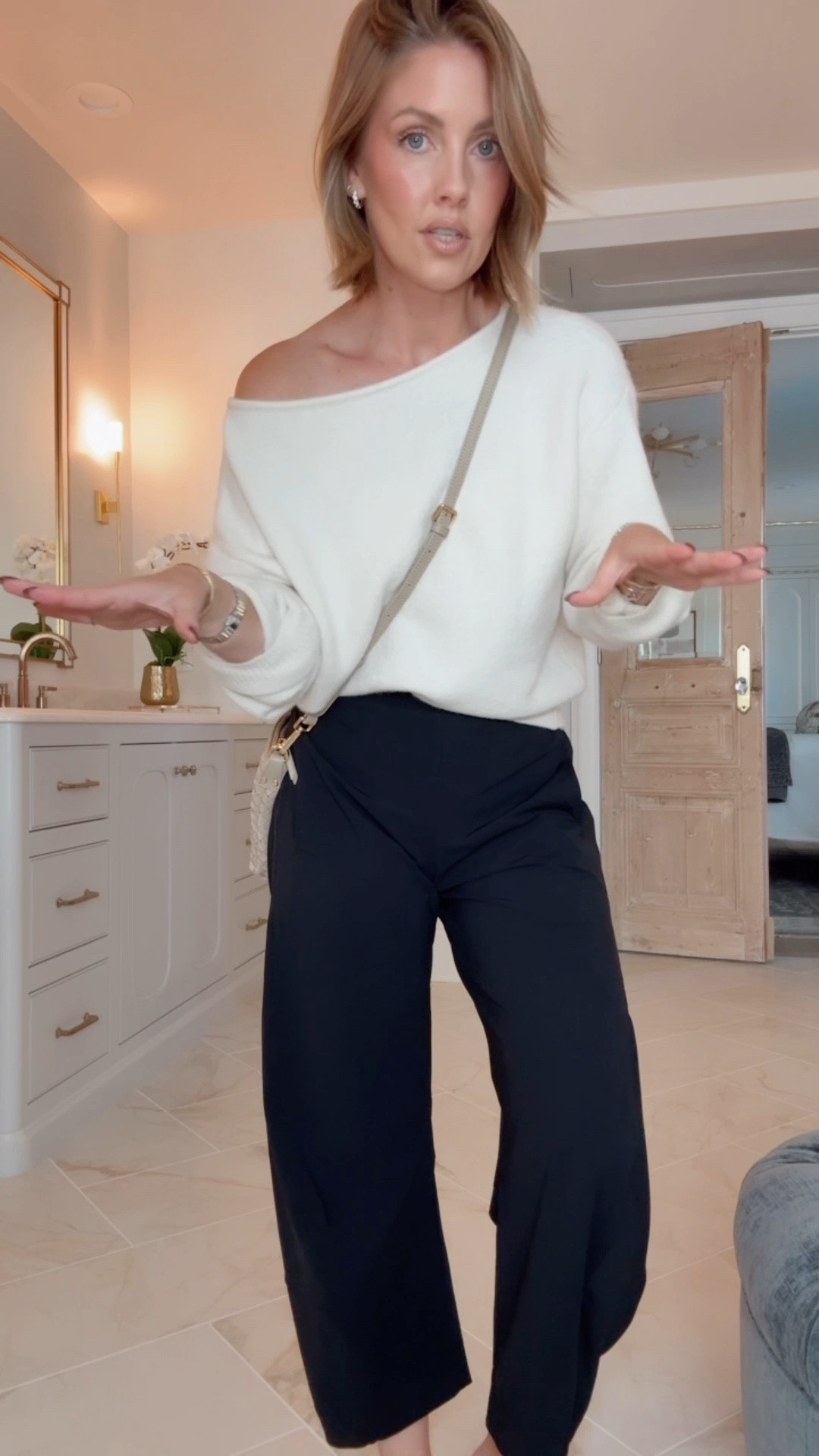 XS sweater / 0 Petite pants (linked to the Amazon ones I have two that are pretty much exact!) / flats are true to size