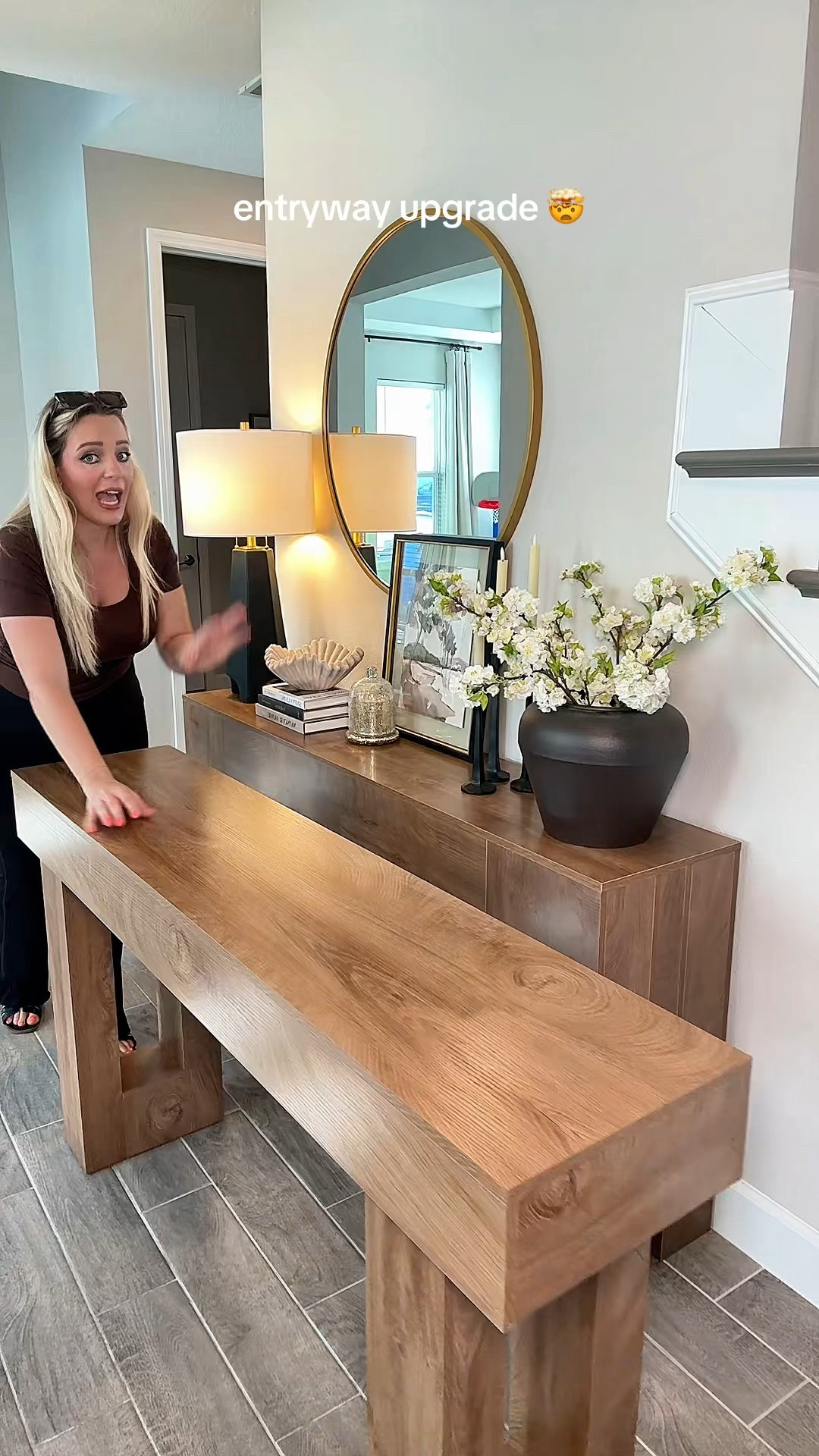 Upgraded entryway table on a budget 🏷️ 

#entrywaytable #entryway #entrywaymakeover #entrywayinspo

#LTKHome