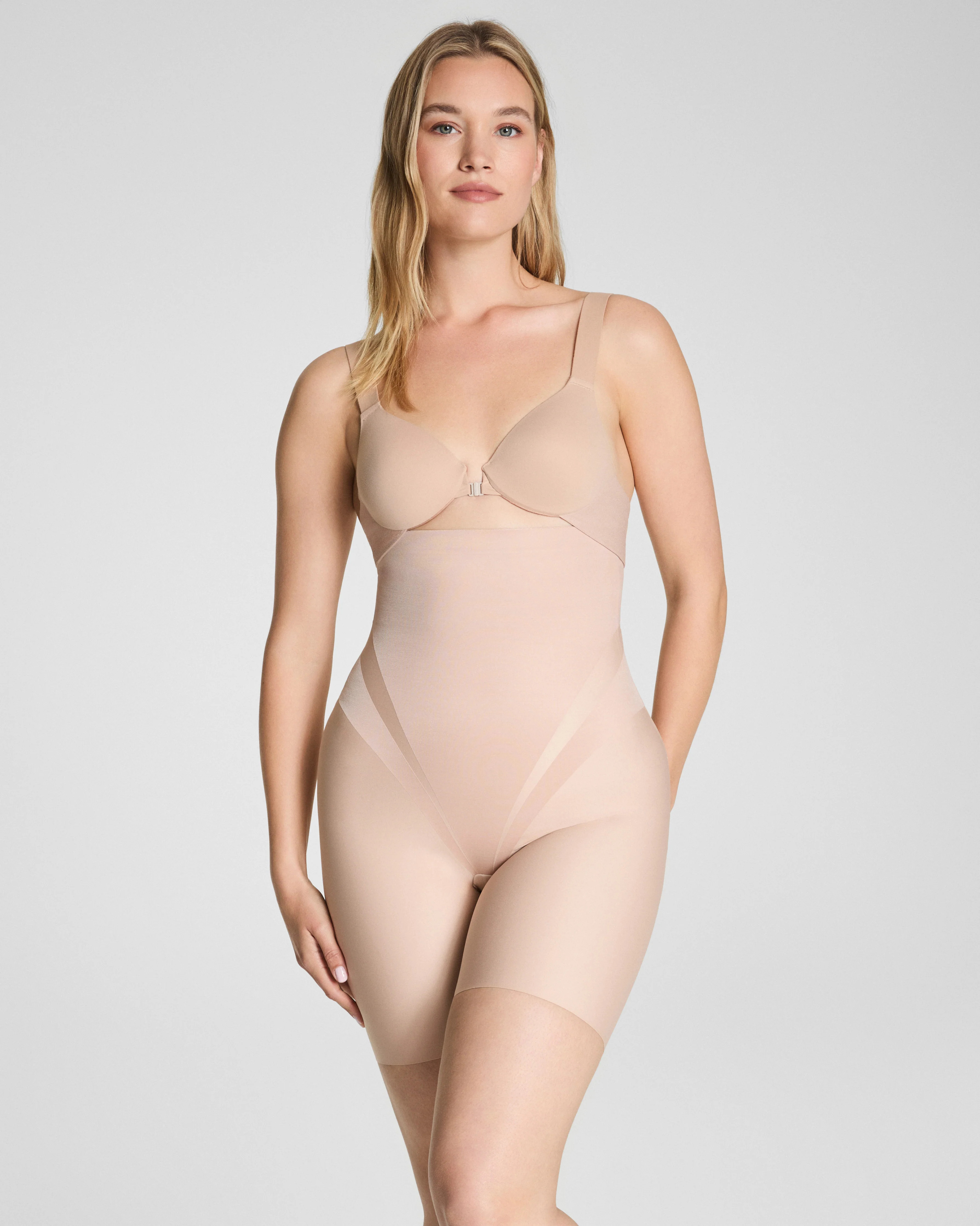 High-Waisted Mid-Thigh Short | Spanx