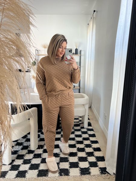 Size L 

Perfect lounge wear set to work from home or run to the grocery store in. 

#walmartpartner #walmartfashion @walmartfashion 


#LTKstyletip #LTKunder50 #LTKHoliday