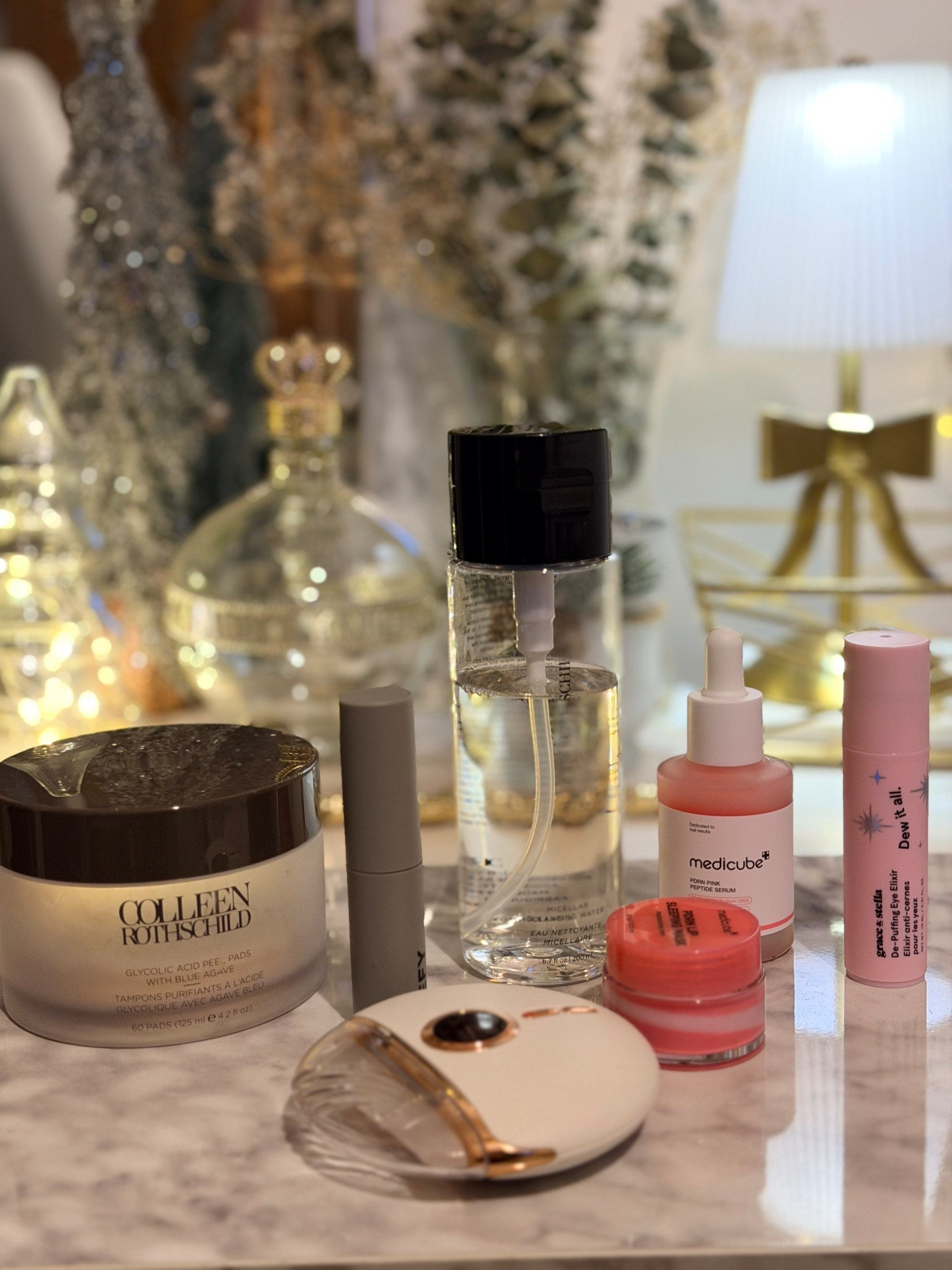 My favorite night time skin care routine. 

I prime my skin//under eyes first. Then put a thick layer of the serum on + use the Gua sha on hot with the red light. So relaxing. Follow up with a lip mask

#LTKBeauty #LTKGiftGuide #LTKselfcare