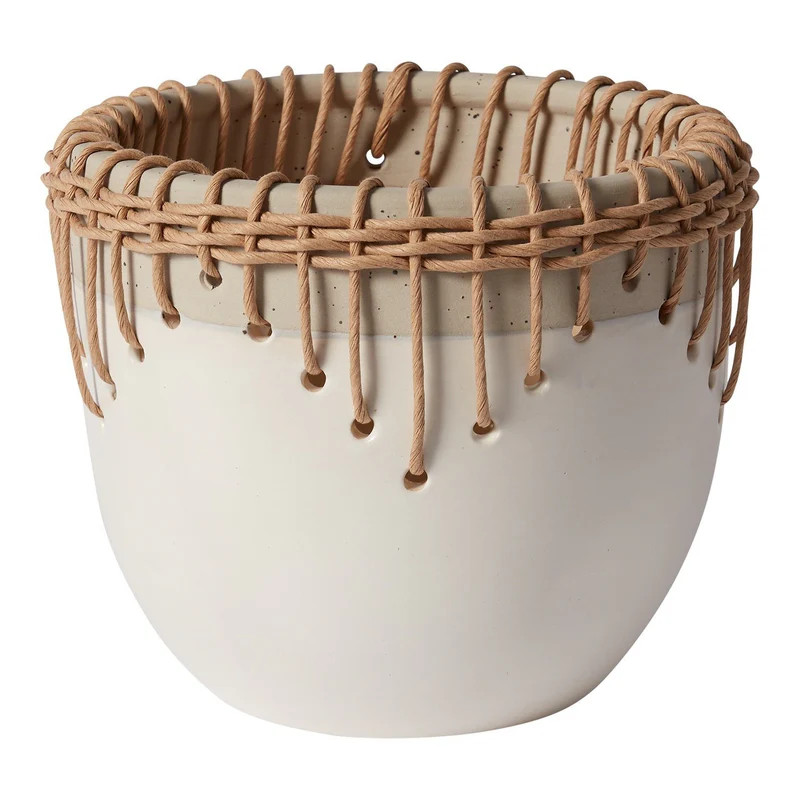 Mika Rattan Pot | Winnoby 