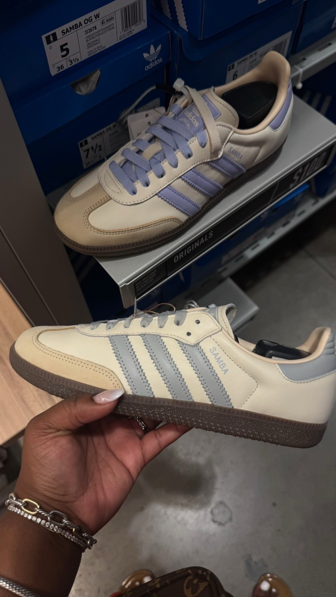 These shoessss 💜

Adidas sambas, sambas, fall shoe, sneaker, Emmy petit

#LTKootd #LTKMidsize