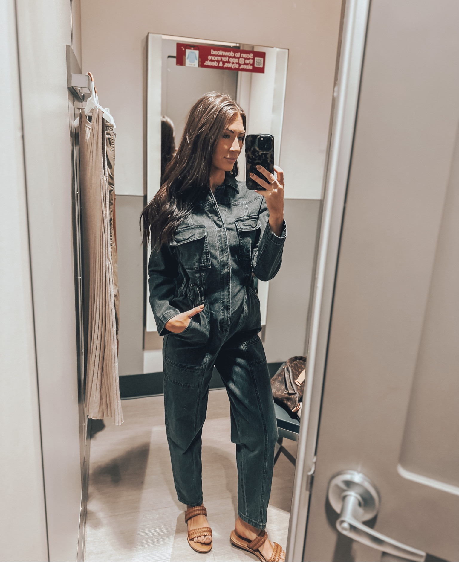 This denim jumpsuit is definitely different but who doesn’t want to be different 🤗#LTKfind

#LTKunder50 #LTKU #LTKunder100