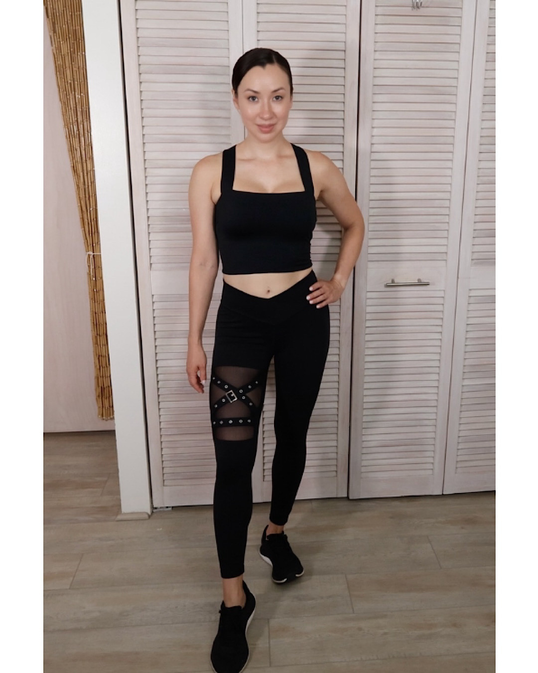 Who’s loving this edgy workout look? These Crossover Buckle Leggings from Halara are trendy and stylish, paired with the Lace-Up Crop Tank for a fun ballet-core vibe.

Use discount code: esther22 for 15% off regular priced items

Swipe through to see both the front and back views and tap to shop this full outfit via the LTK app!

Wearing size: Small

#LTKFitness #LTKFindsUnder50 #LTKActive