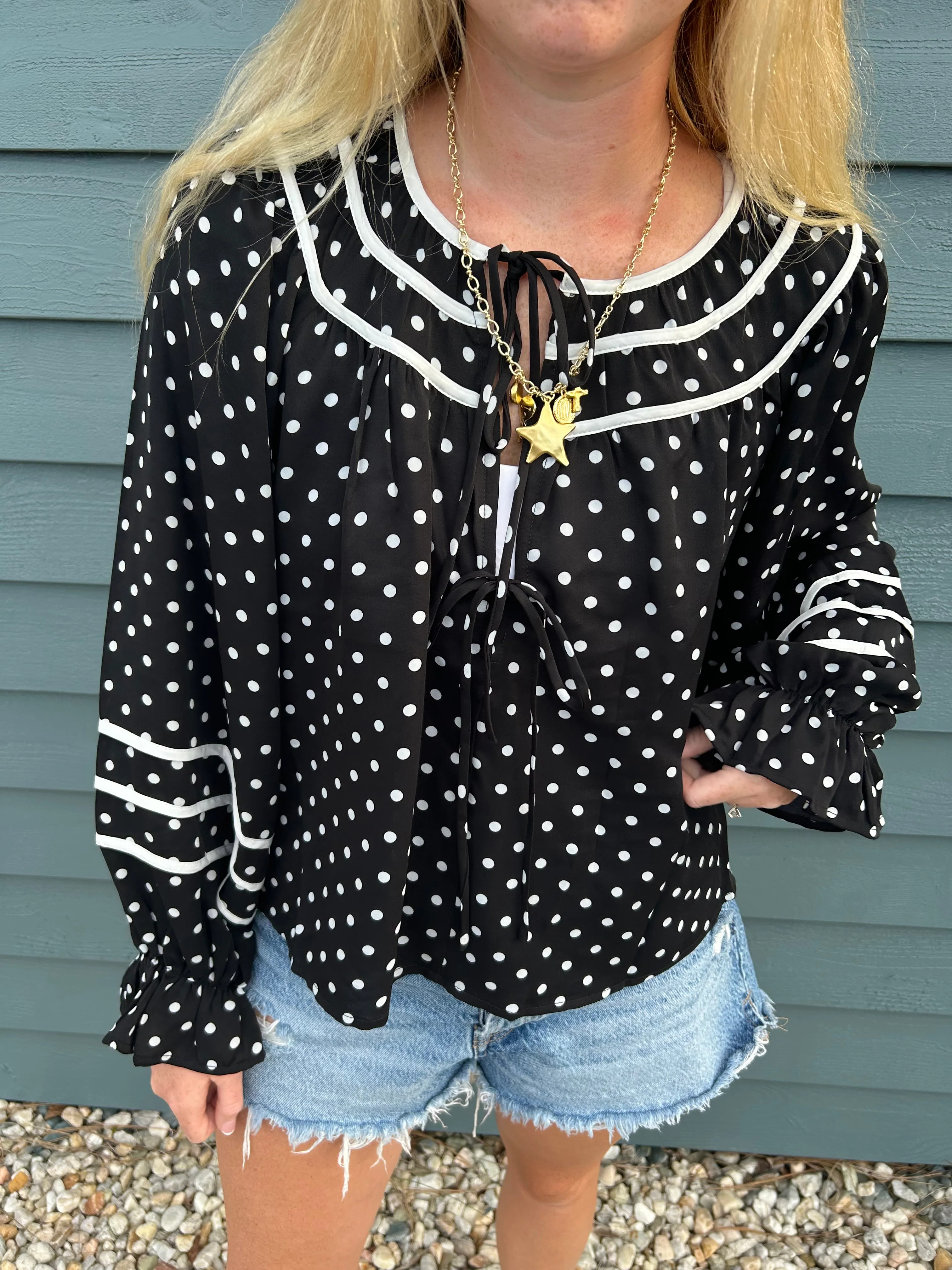 Porch Breeze Blouse | Get Lucky Charmed