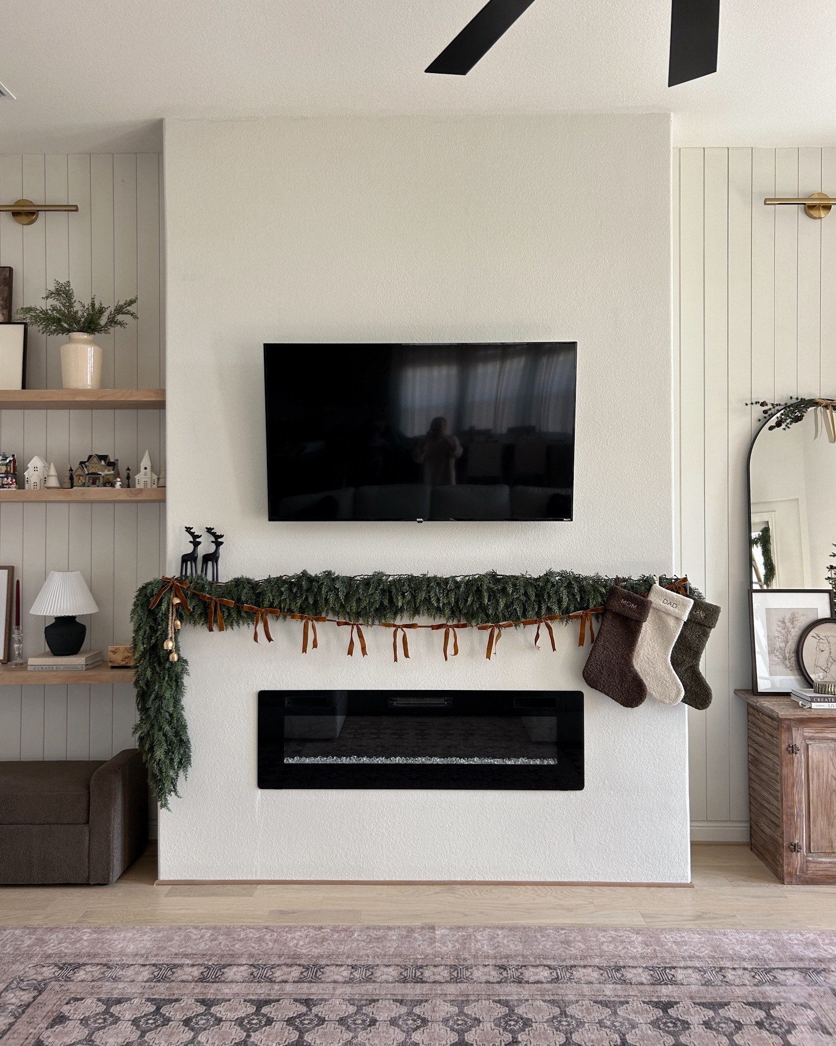 Happy December 1st 🎄🎁🎅🏼🥂✨

#christmasdecor #december1st #cozychristmas #amazonchristmas #christmasathome 

#LTKHome #LTKHoliday #LTKFindsUnder50