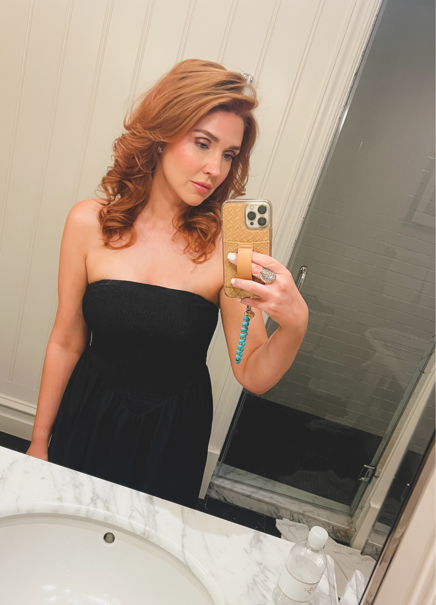 A fun and affordable strapless black dress! It has a smocked bodice with a slight v cut. Double lined making it flowy and flirty! A great Amazon fashion find. 


#LTKOver40 #LTKStyleTip #LTKFindsUnder50