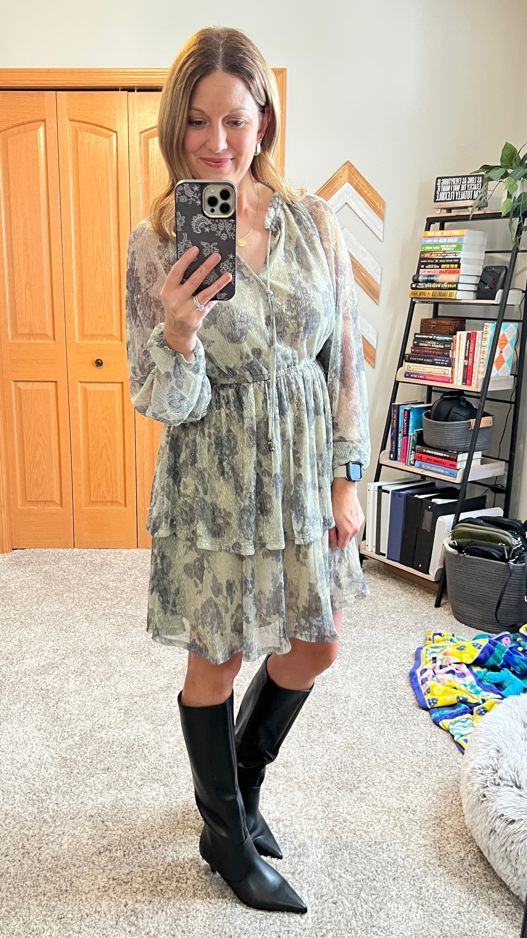 Someone take me to a holiday party! This dress is comfortable and gorgeous! 

Fit Tips
Dress - TTS, in size S
Kitten heel boots - TTS

Maurices | Amazon

#LTKSaleAlert #LTKHoliday #LTKOver40