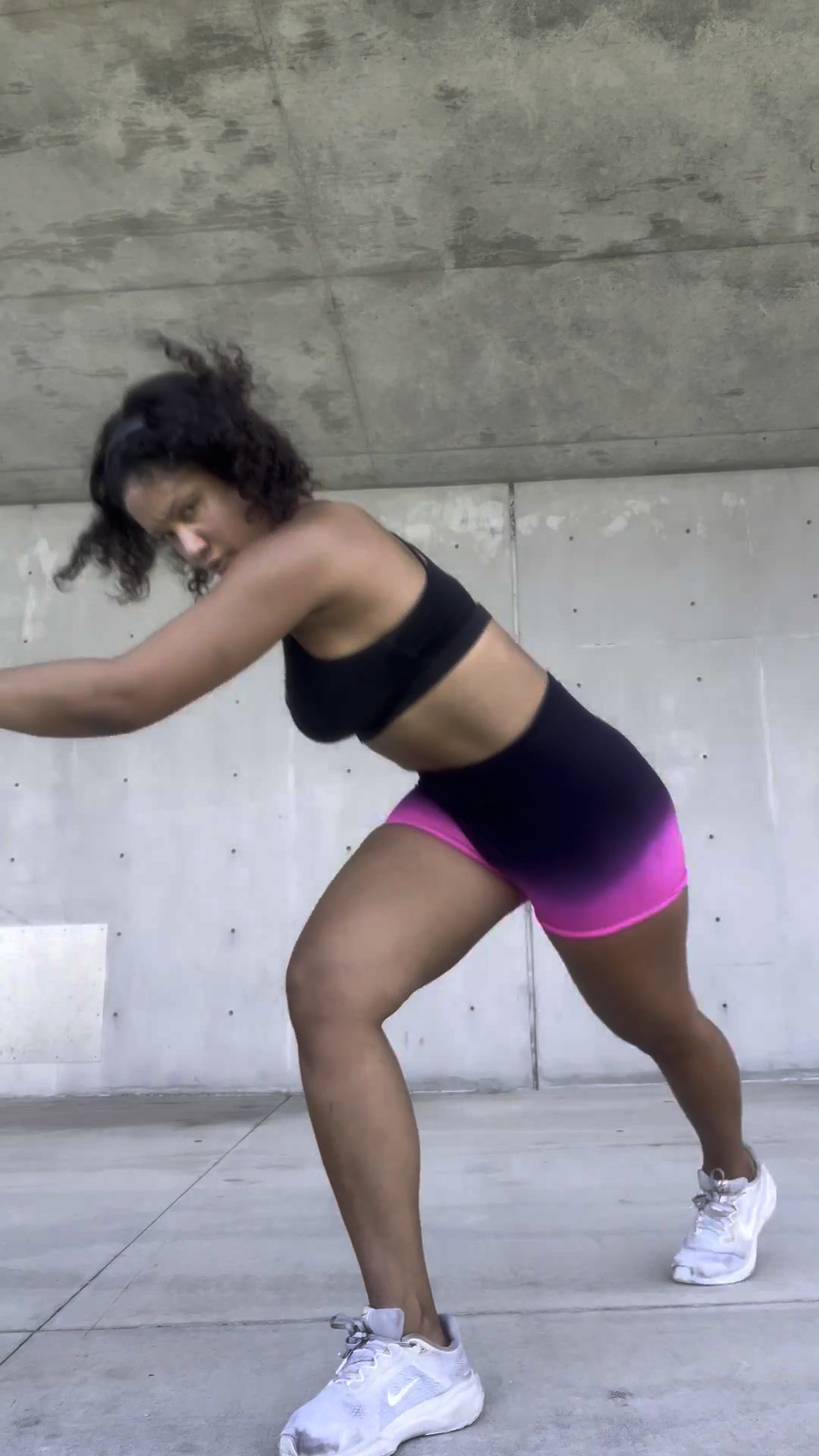 Bad on a budget. This set hugs in all the right places and didn’t break the bank. Linked it on LTK before it sells out.
#LTKfit #LTKfinds #LTKunder50 #LTKbaddie

#LTKGiftGuide #LTKFindsUnder100 #LTKTall