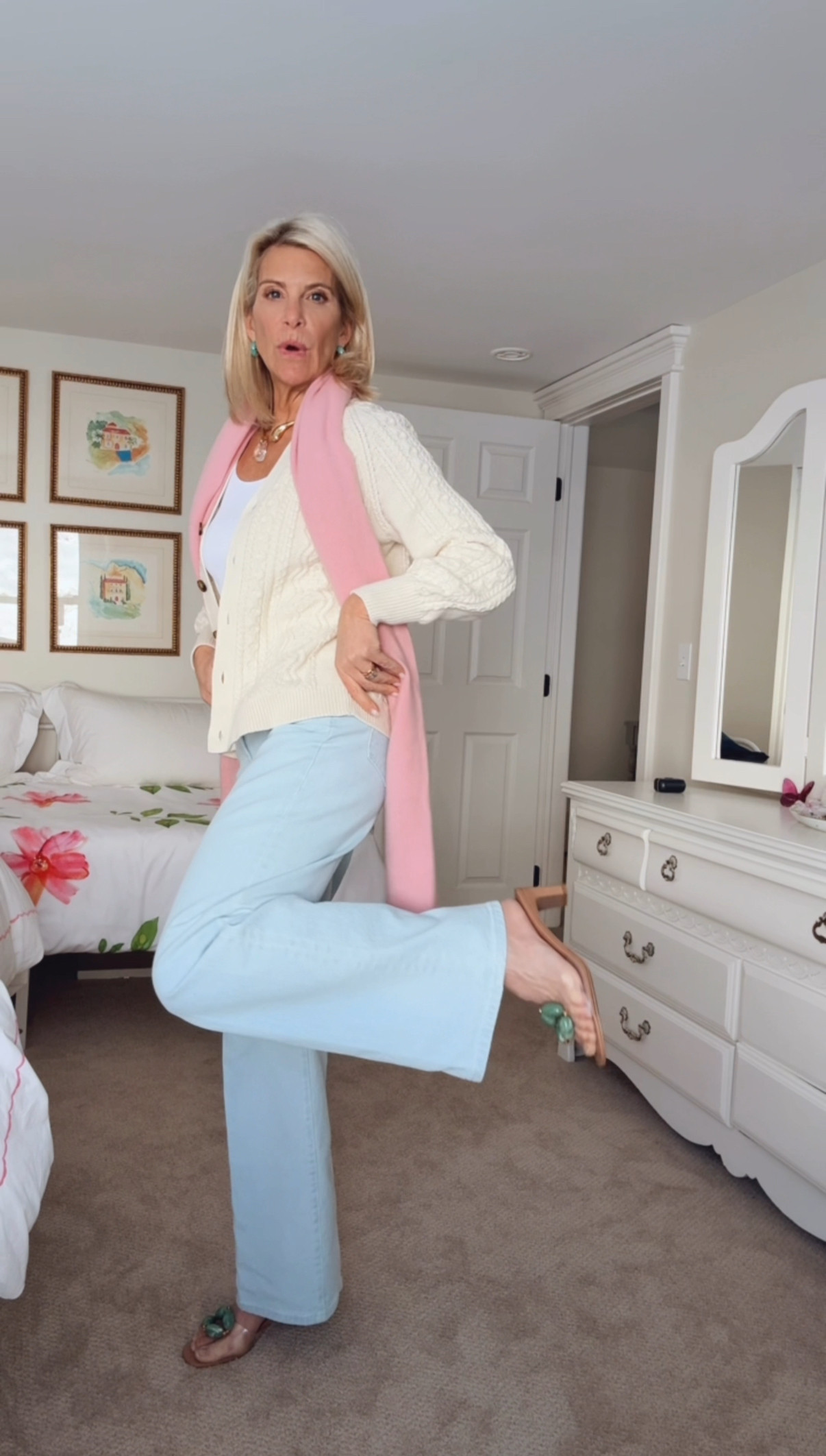 Light jeans. A soft sweater. A breezy scarf. Done. It feels fresh. It looks effortless. And honestly? It just makes everything better. 

 #LTKdayinmylife #LTKgrwm #LTKootd