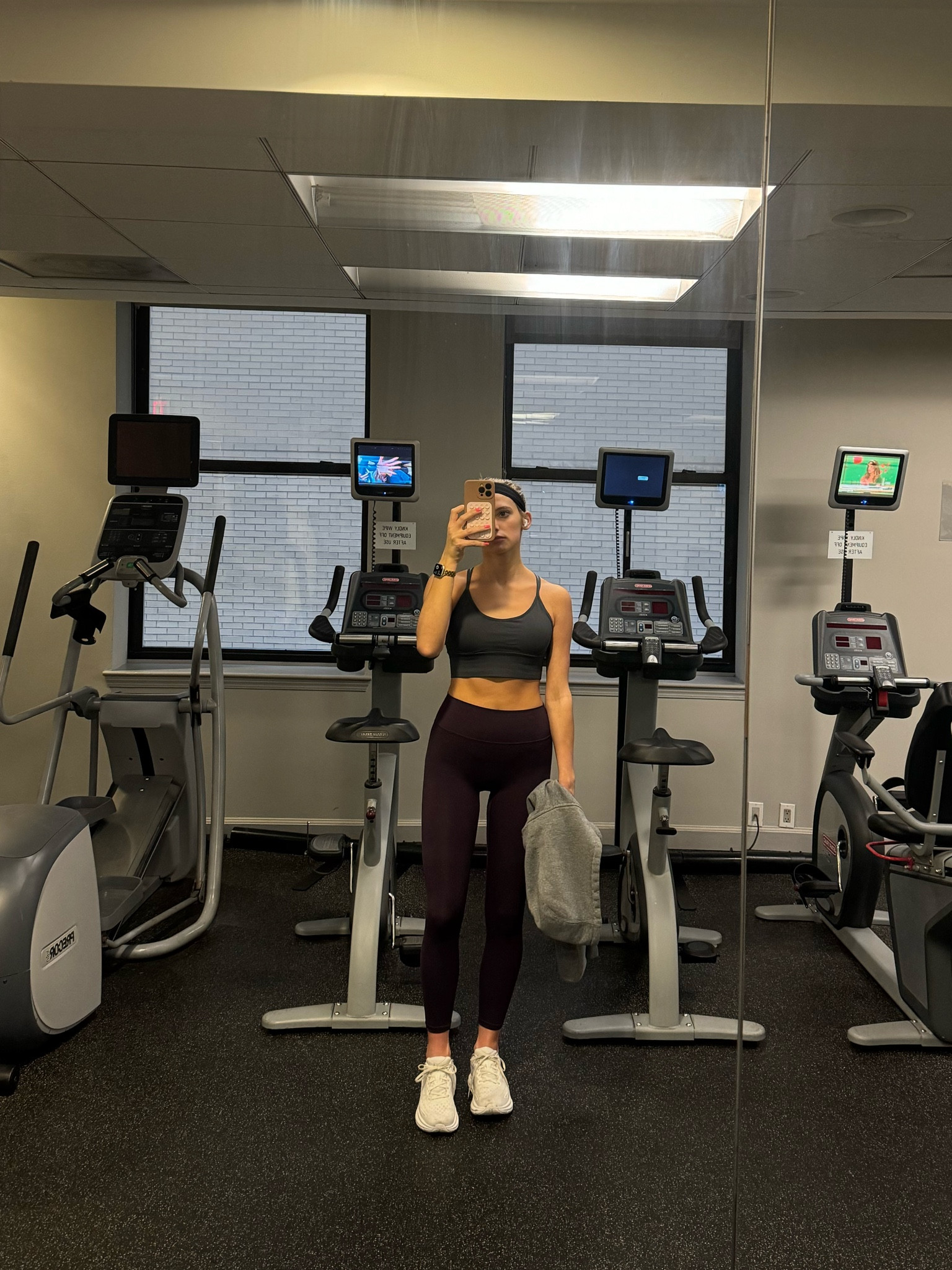 morning gym outfit of the day 🫶🏼



#LTKfitness #LTKfindsunder50 #LTKfindsunder100