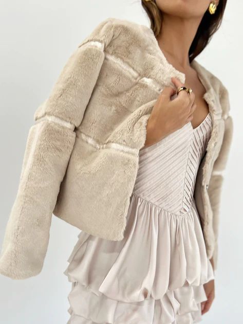 Aria Cosy Faux Fur & Metallic Jacket | Taupe | Vita Grace