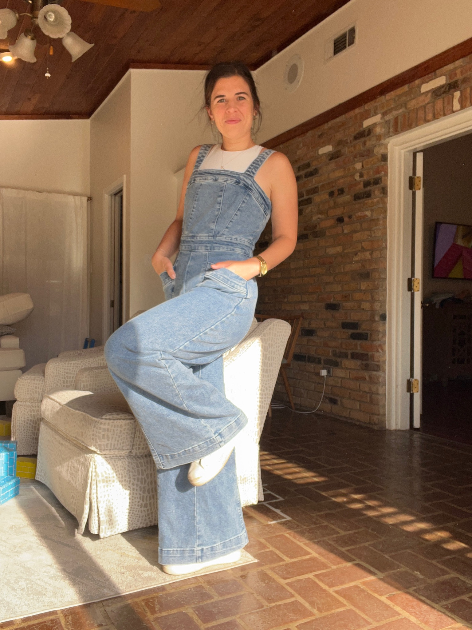 My favorite wide leg overalls for fall! #falloutfit #fallstyle #overalls #denimoutfit 

#LTKSaleAlert #LTKFindsUnder50