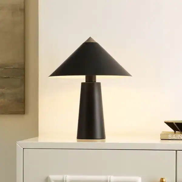 SAFAVIEH Home Lighting Collection Syuna 17" Modern & Contemporary Table Lamp - 14" W x 14" D x 17... | Bed Bath & Beyond