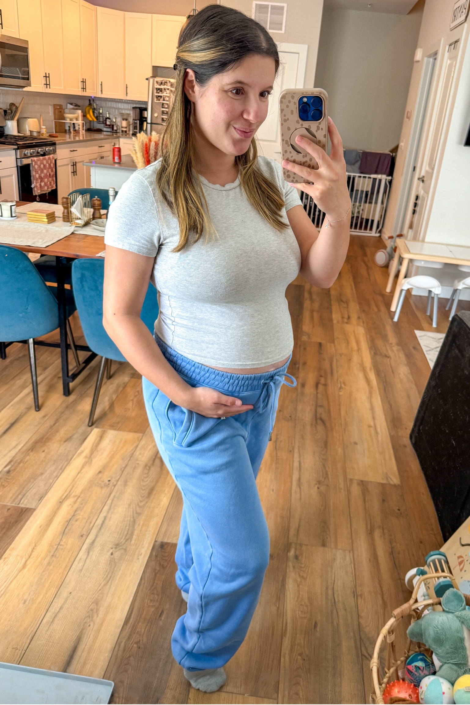 Perfect sweatpants that are also pregnancy friendly! 

#LTKFindsUnder50 #LTKBump #LTKSeasonal