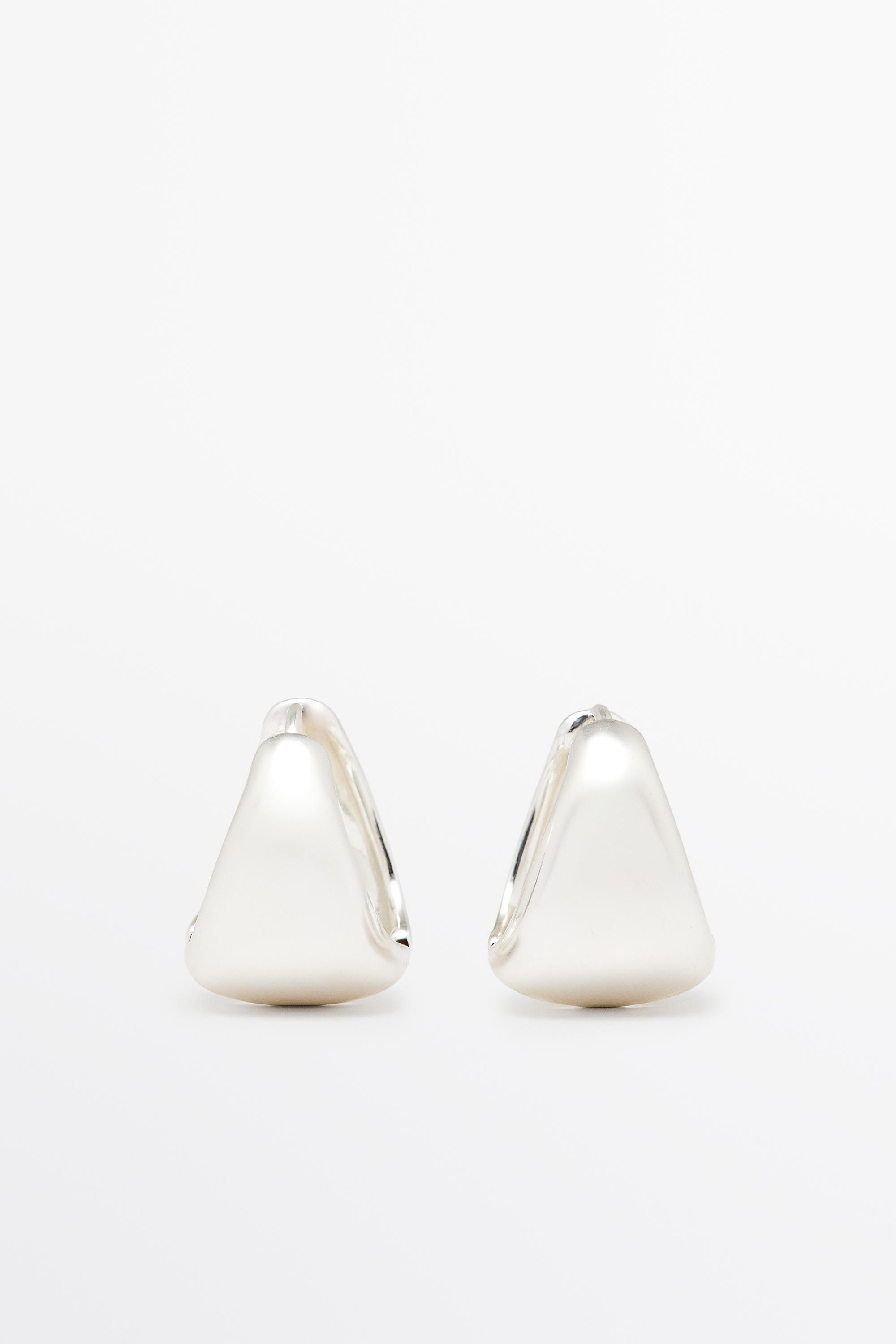 Boucles d\u2019oreilles volume | Massimo Dutti FR
