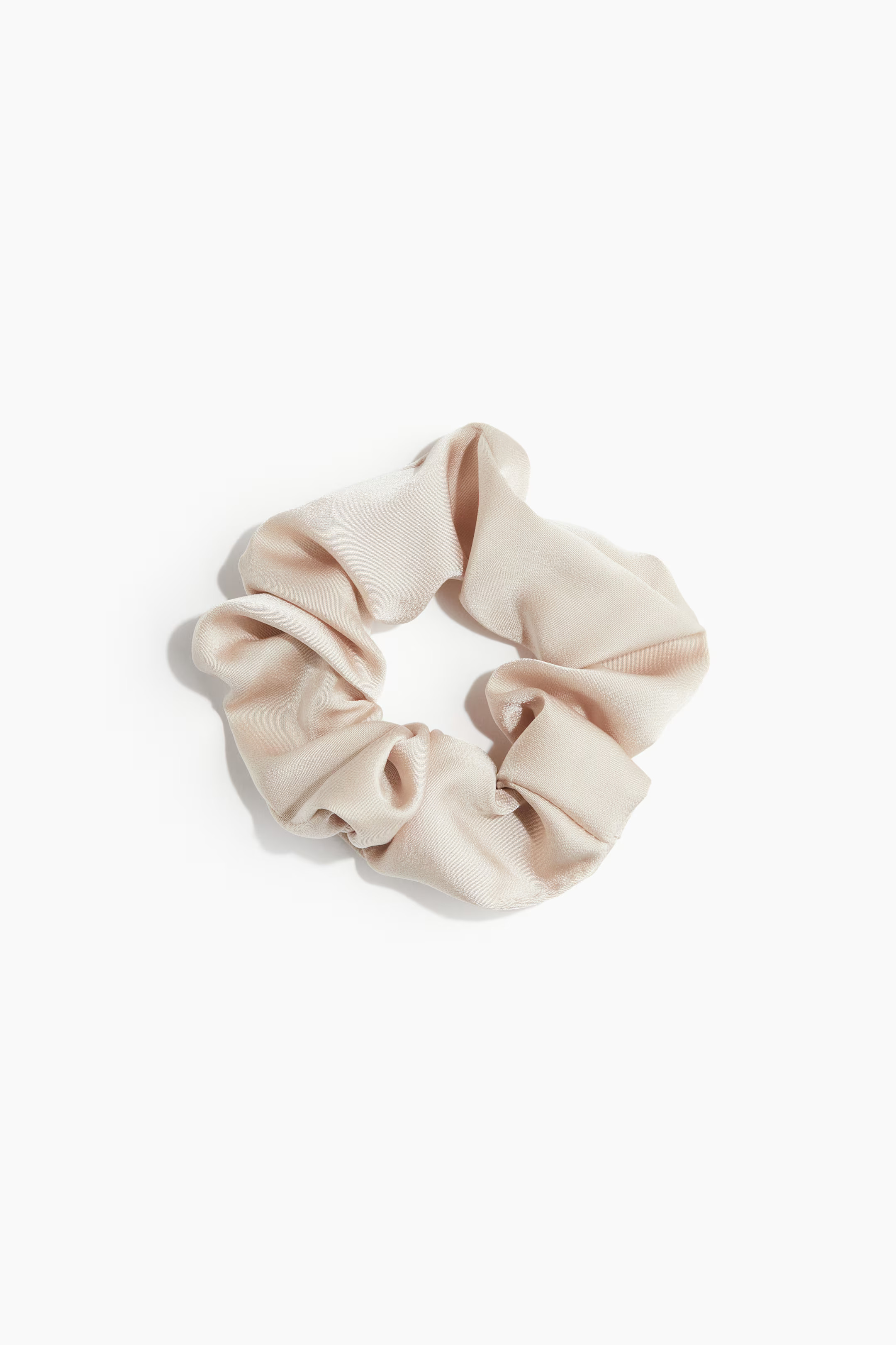 Satin scrunchie | H&M (UK, MY, IN, SG, PH, TW, HK)