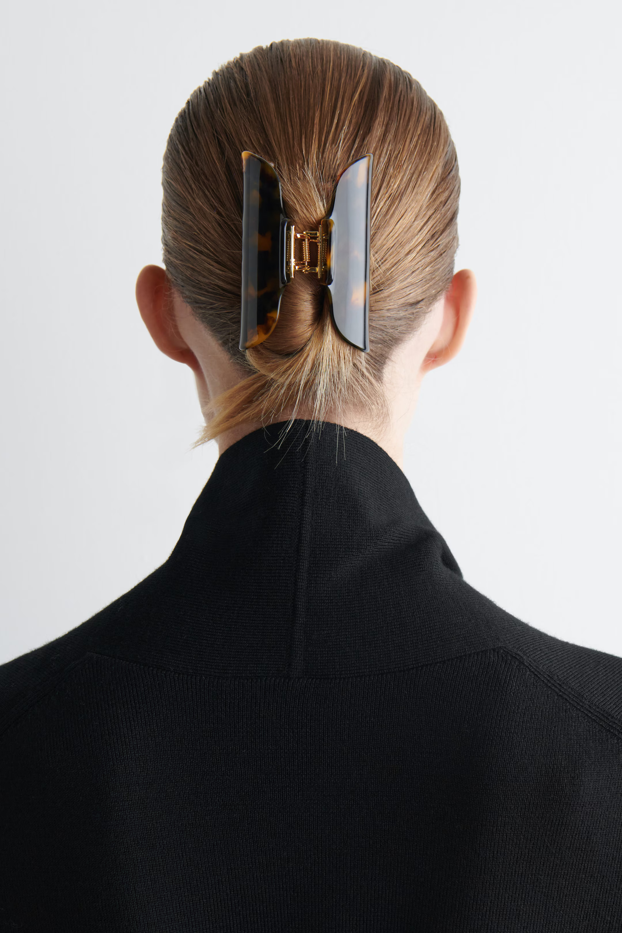 CLAW HAIR CLIP - TORTOISESHELL | COS GB | COS UK