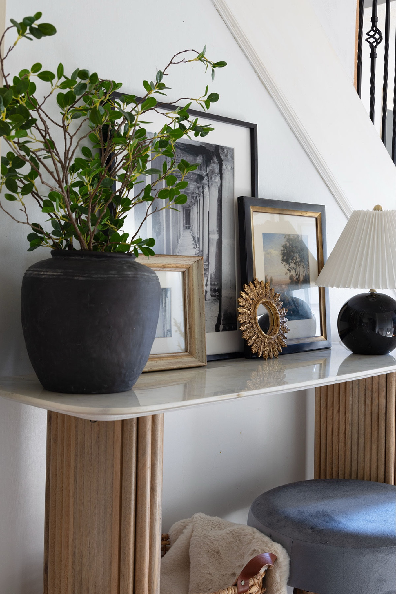 Entry way vignette styling | Shop the look

#LTKHome