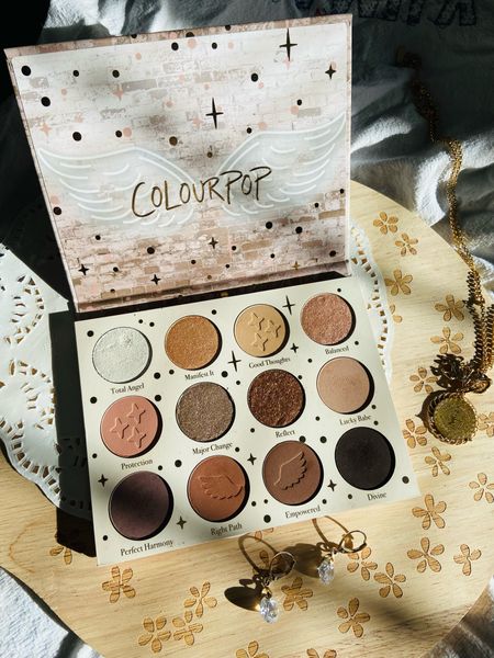 My new favorite neutral palette - Colourpop 11:11 palette

Head to www.nelliecoody.com to see my full review of this palette and more exclusive content 

#LTKGiftGuide #LTKMostLoved #LTKbeauty