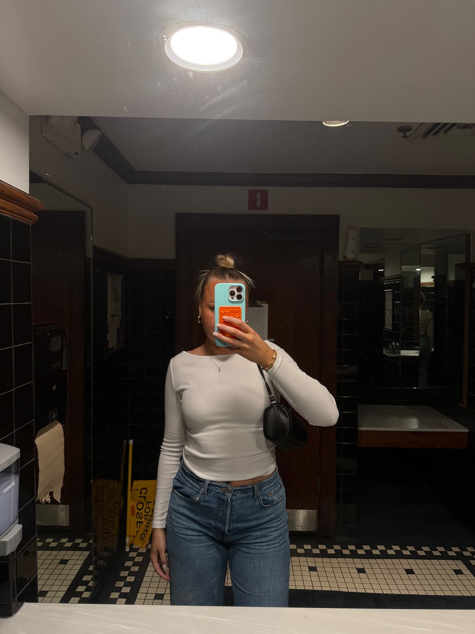 dinner ootd 🍣 aritzia outfit 

#LTKHoliday #LTKTall #LTKootd