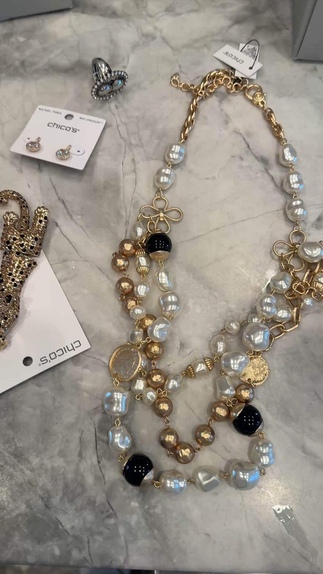  🚨$20 off $125 or $50 off $200

Chicos accessories are always so good! High quality and great prices 

Pearl and gold multi chain necklace very Chanel inspired 

Rhinestone stud drop earrings

And amazing rhinestone leopard pin

Silver conch ring 



#LTKFindsUnder50 #LTKOver40 #LTKSaleAlert