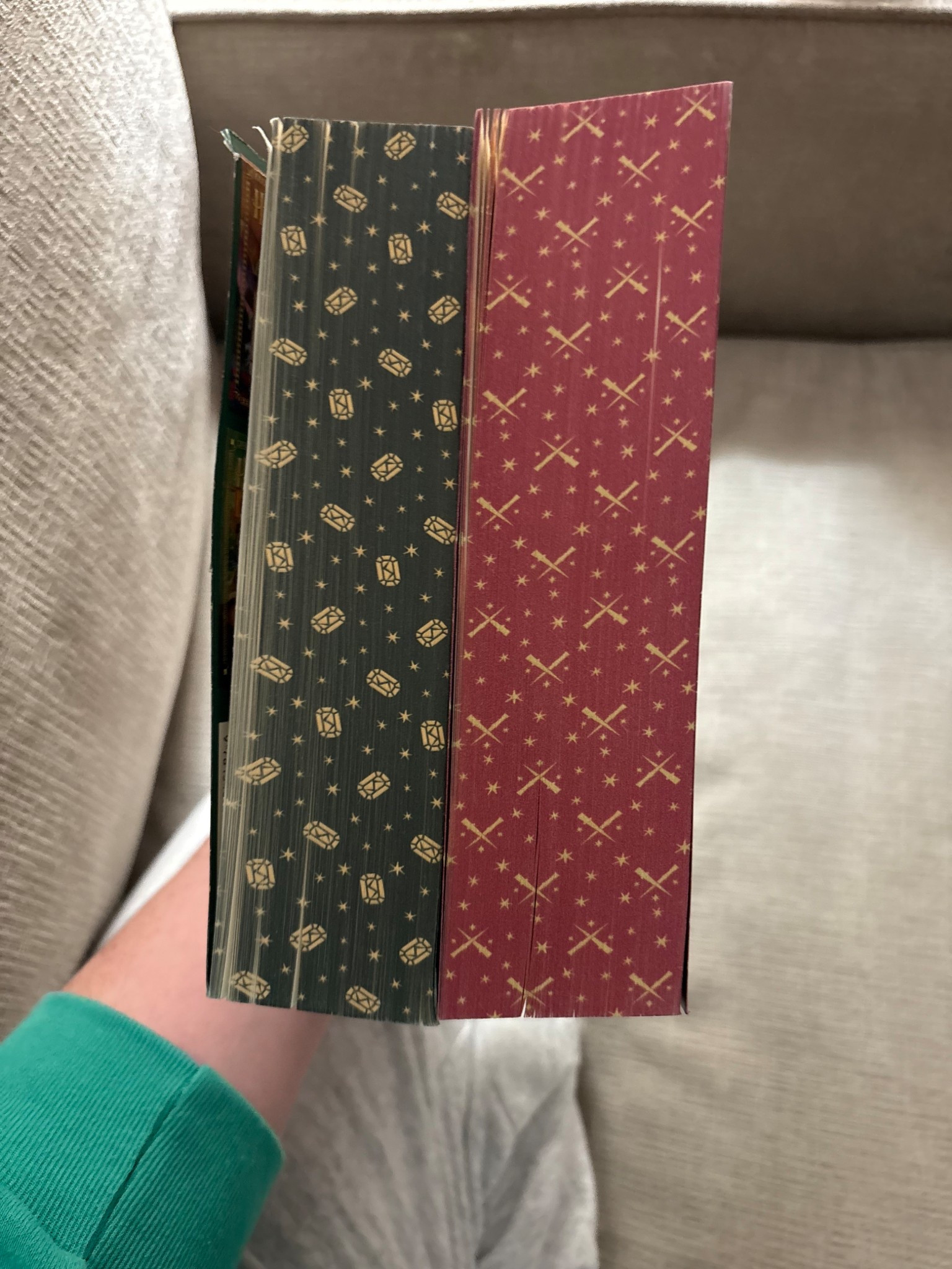 Look how cool the pages on these Harry Potter books are! 






#LTKGiftGuide #LTKFindsUnder100 #LTKFindsUnder50