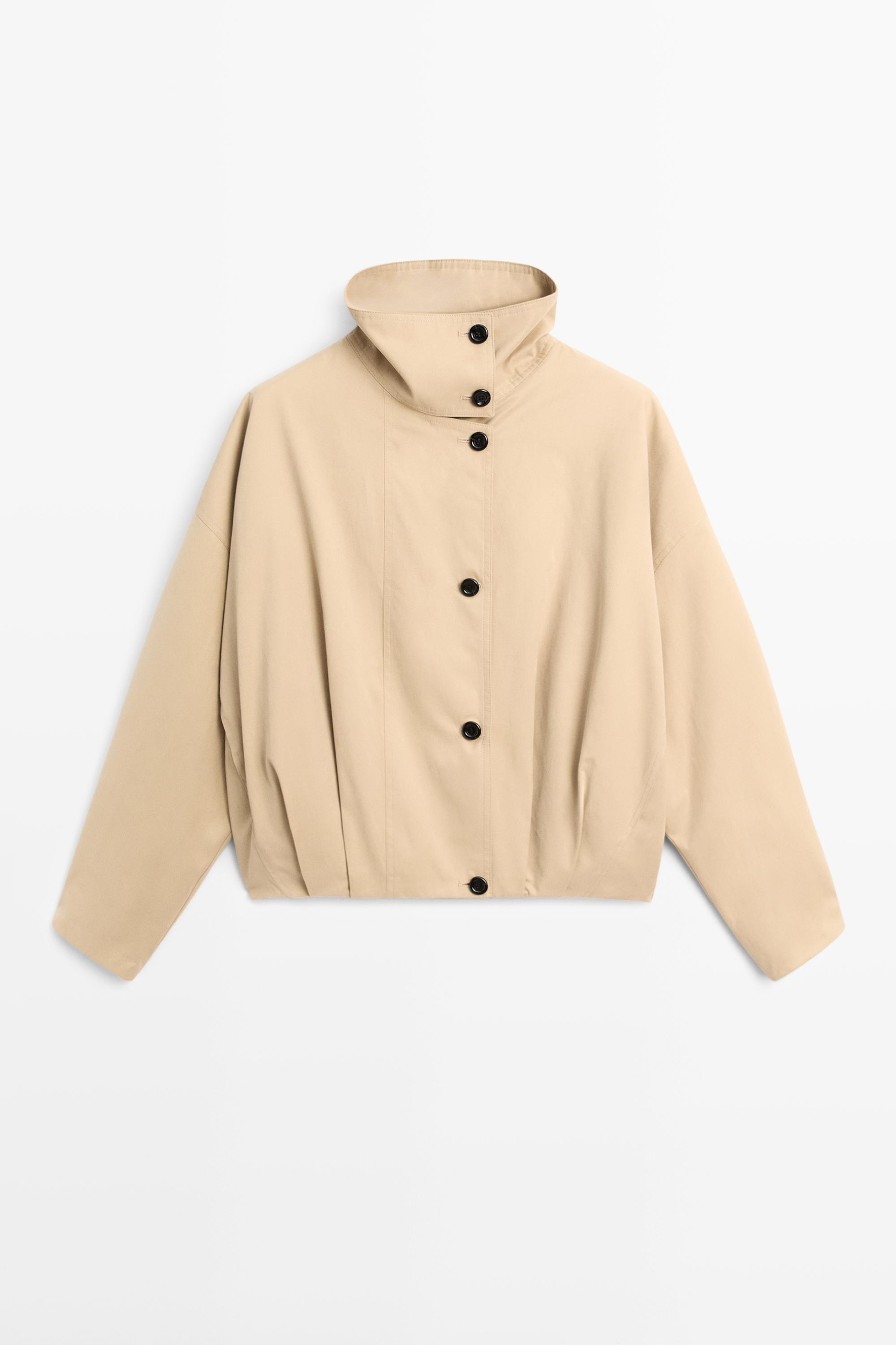 Bomberjacke mit Stehkragen und Falten-Details | Massimo Dutti DE