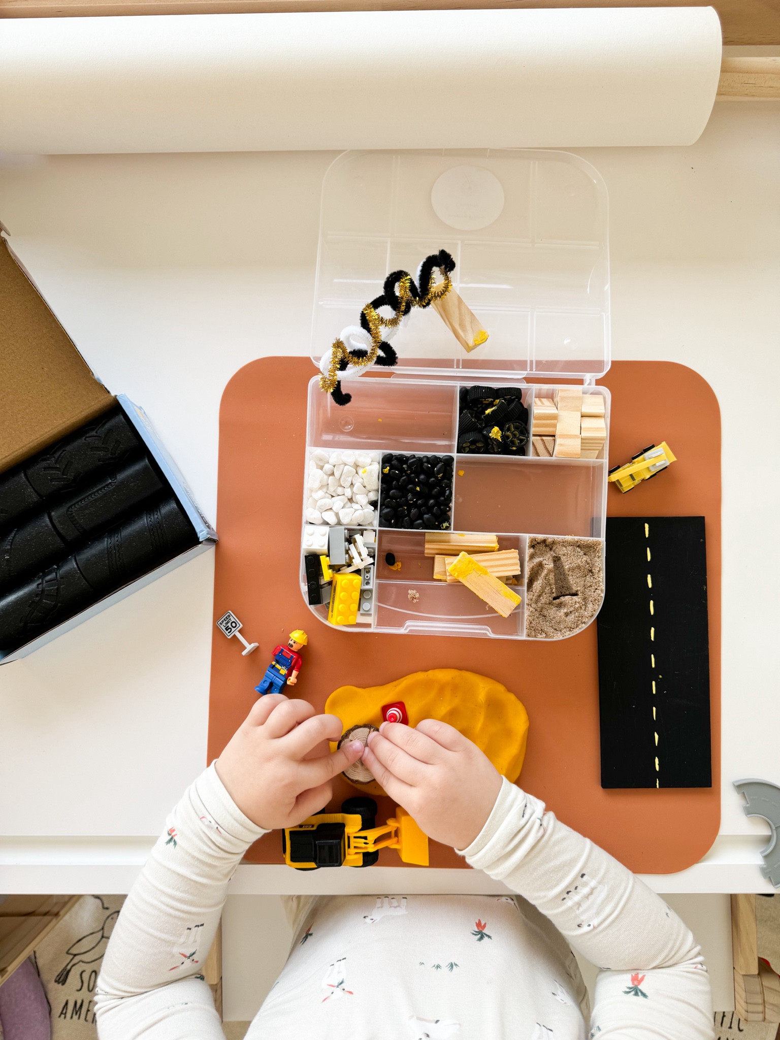 Construction Site Play Dough Kit | Sensory Activity 

#playdough #playdoughkit #sensoryplay #toys #kidsactivities #etsy #etsyfinds #toddler #boymom #vehicles 

#LTKFamily #LTKKids #LTKBaby
