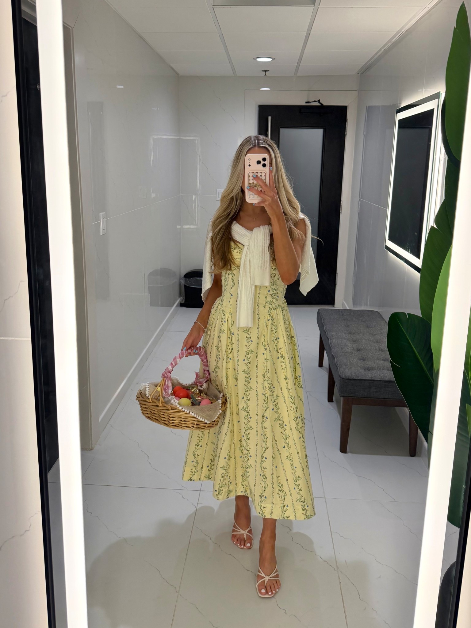 Easter dress from Abercrombie 💛✝️🌷Wearing a size XS Short 

#LTKootd #LTKSeasonal