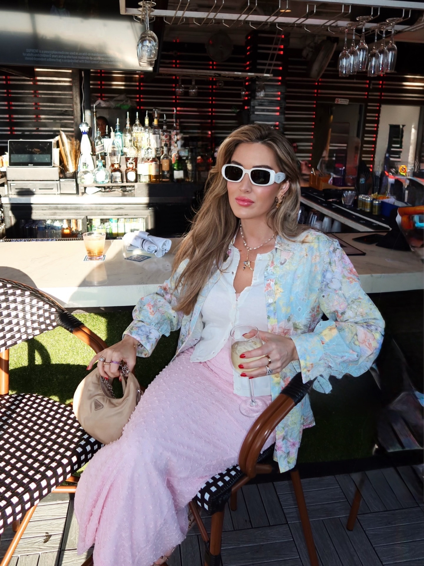 Feeling those #tropical vibes on rooftops here in #fortmyers #pink