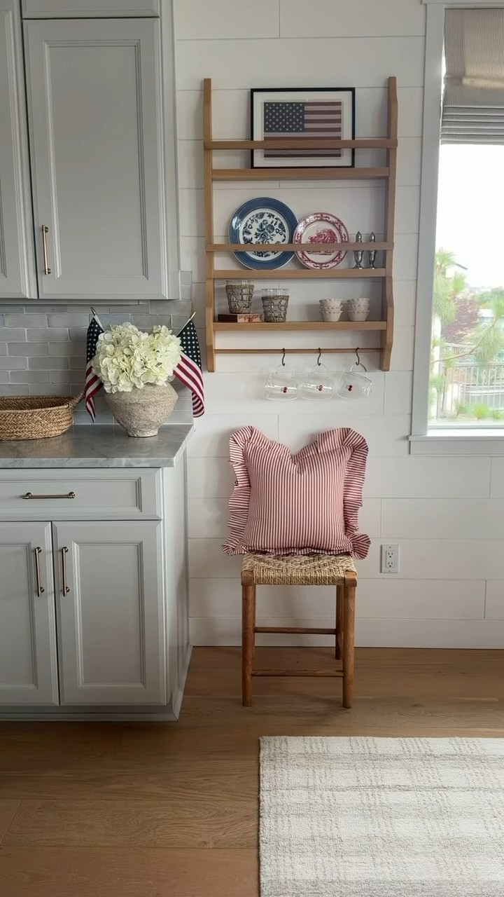 I decorated this little nook in our kitchen for the fourth and I love how it turned out!! 

fourth of july decor, vase, throw pillow 

 #LTKOver40 #LTKHome